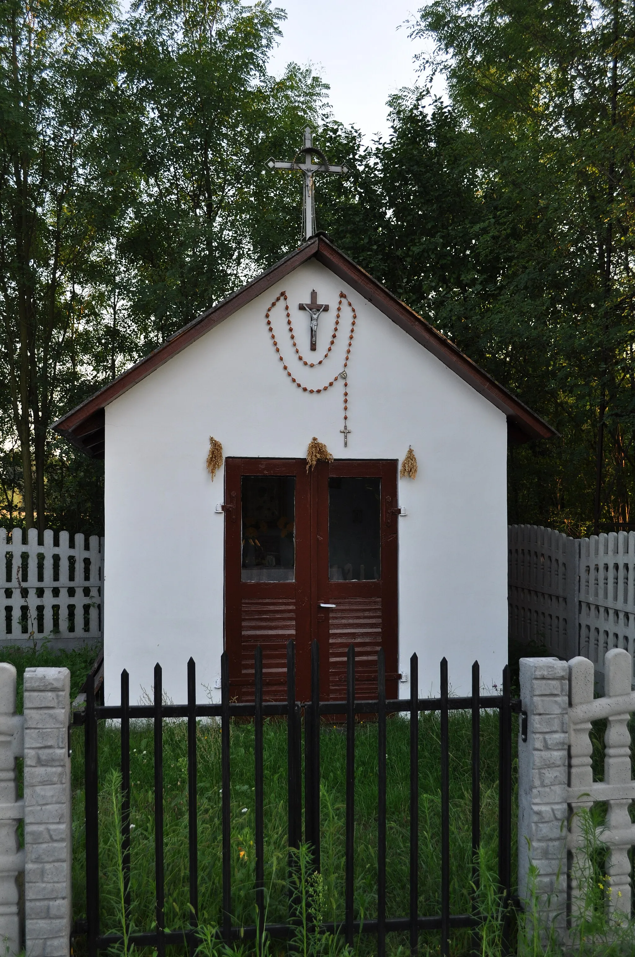 Photo showing: Shrine in Konstantynów