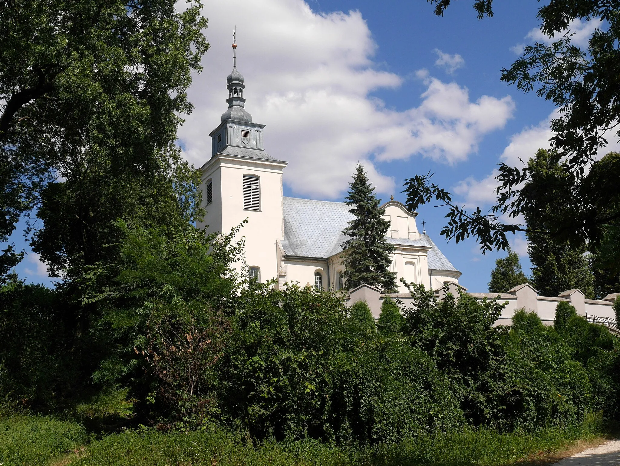 Photo showing: John the Baptist church in Gnojno