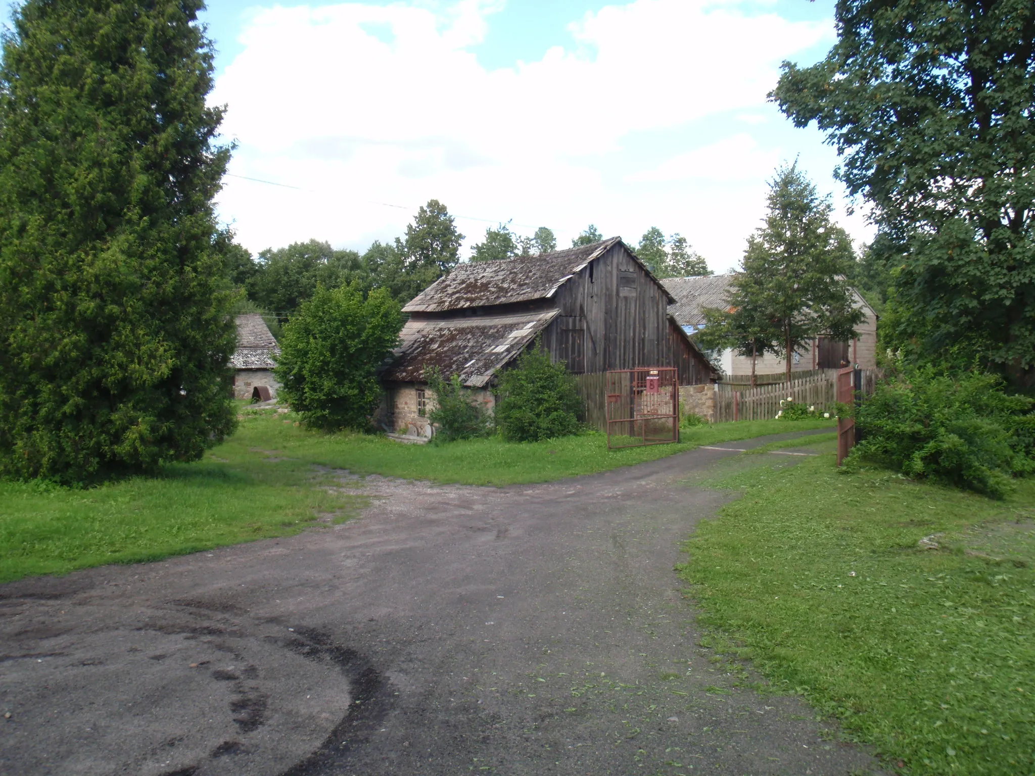 Photo showing: Old watermill in Nadolna