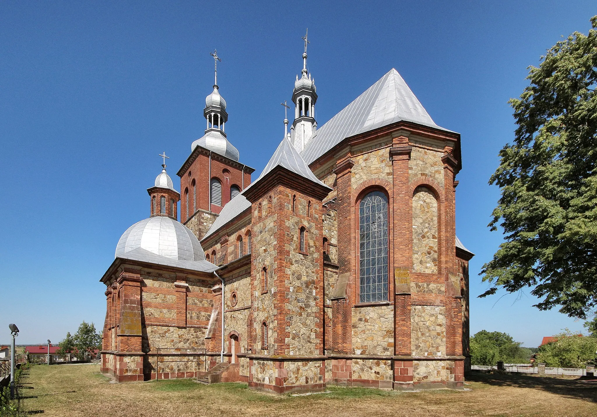Photo showing: Virgin Mary Queen of Poland church in Suków.