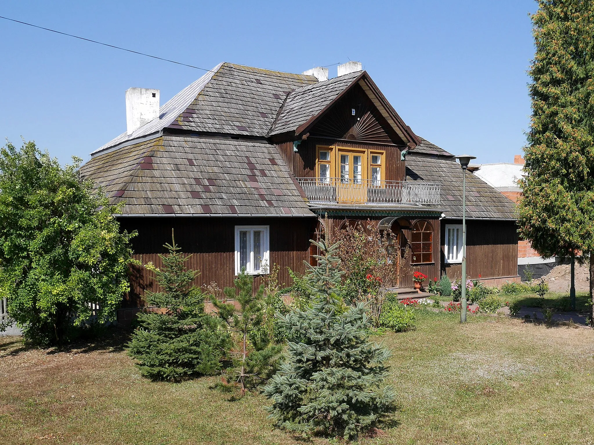 Photo showing: Parsonage in Suków