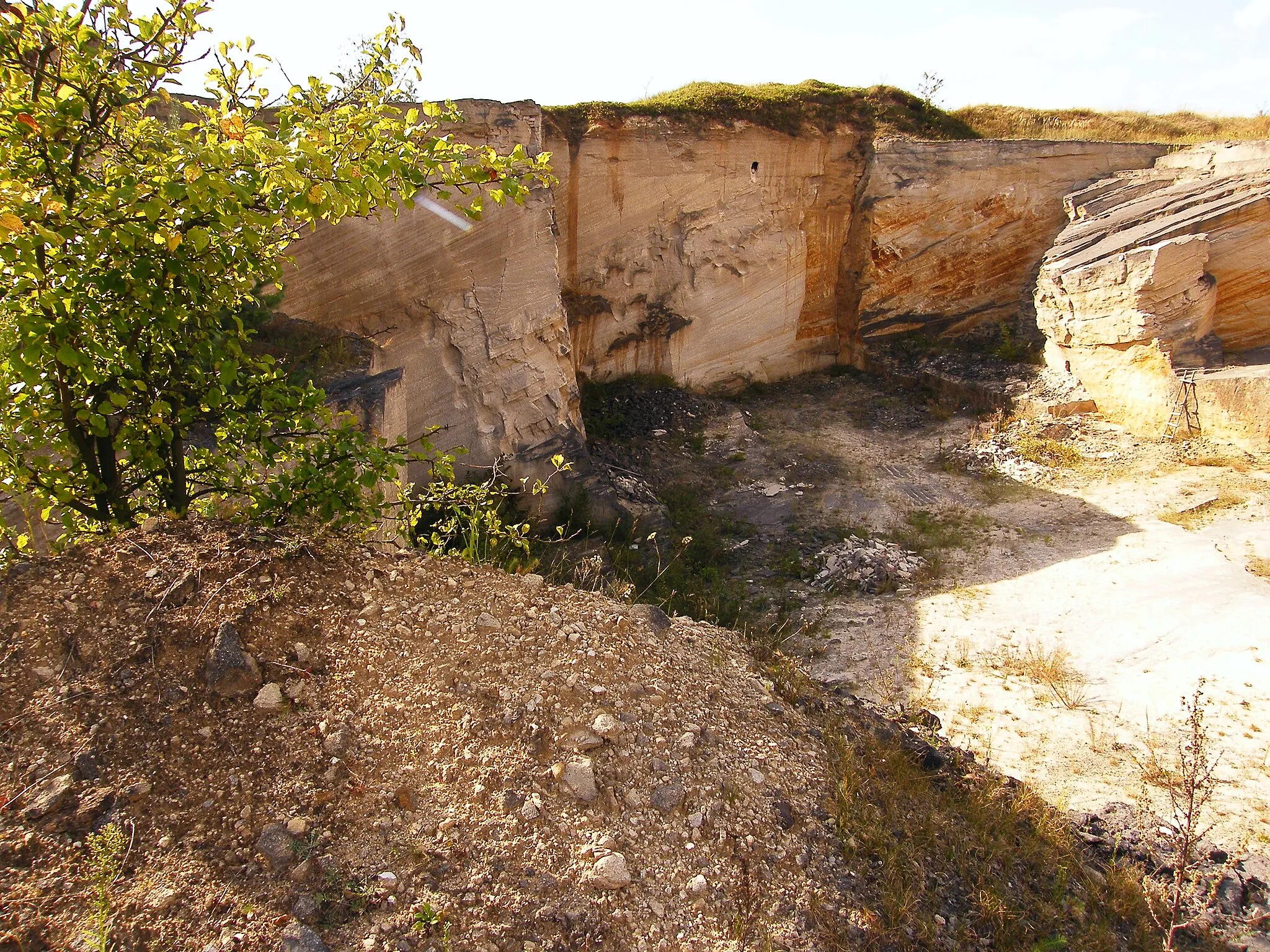 Photo showing: kamieniołom w smerdynie