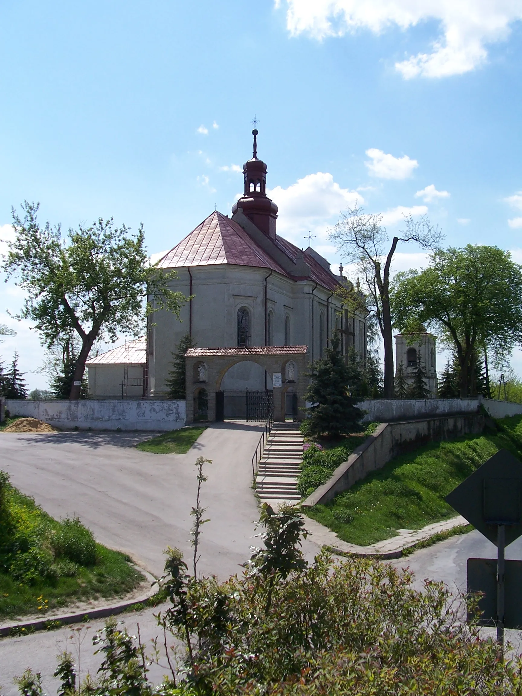 Photo showing: Church of SS. Peter and Paul in Obrazów