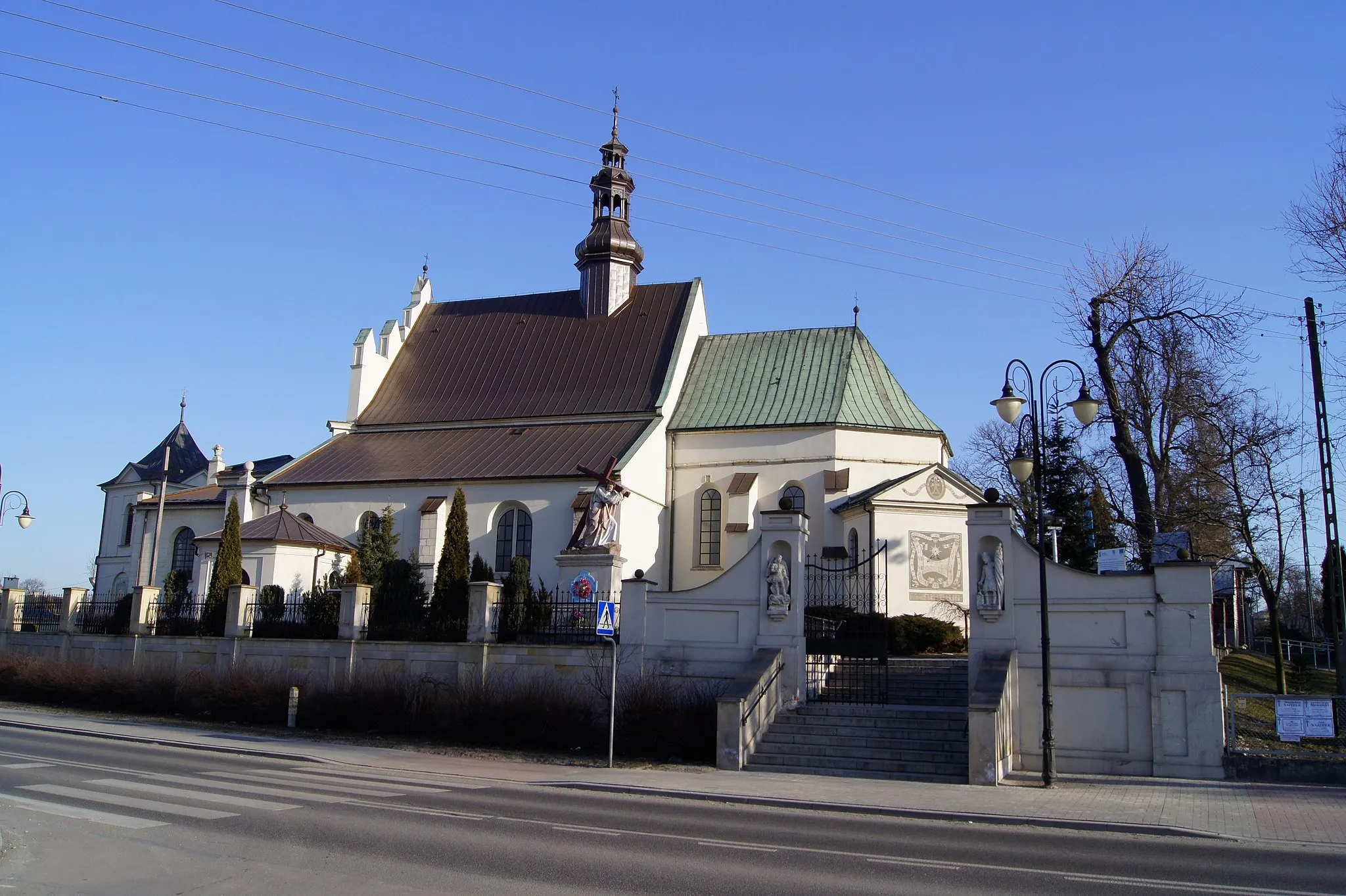 Photo showing: Jędrzejów - kościół Św. Trójcy