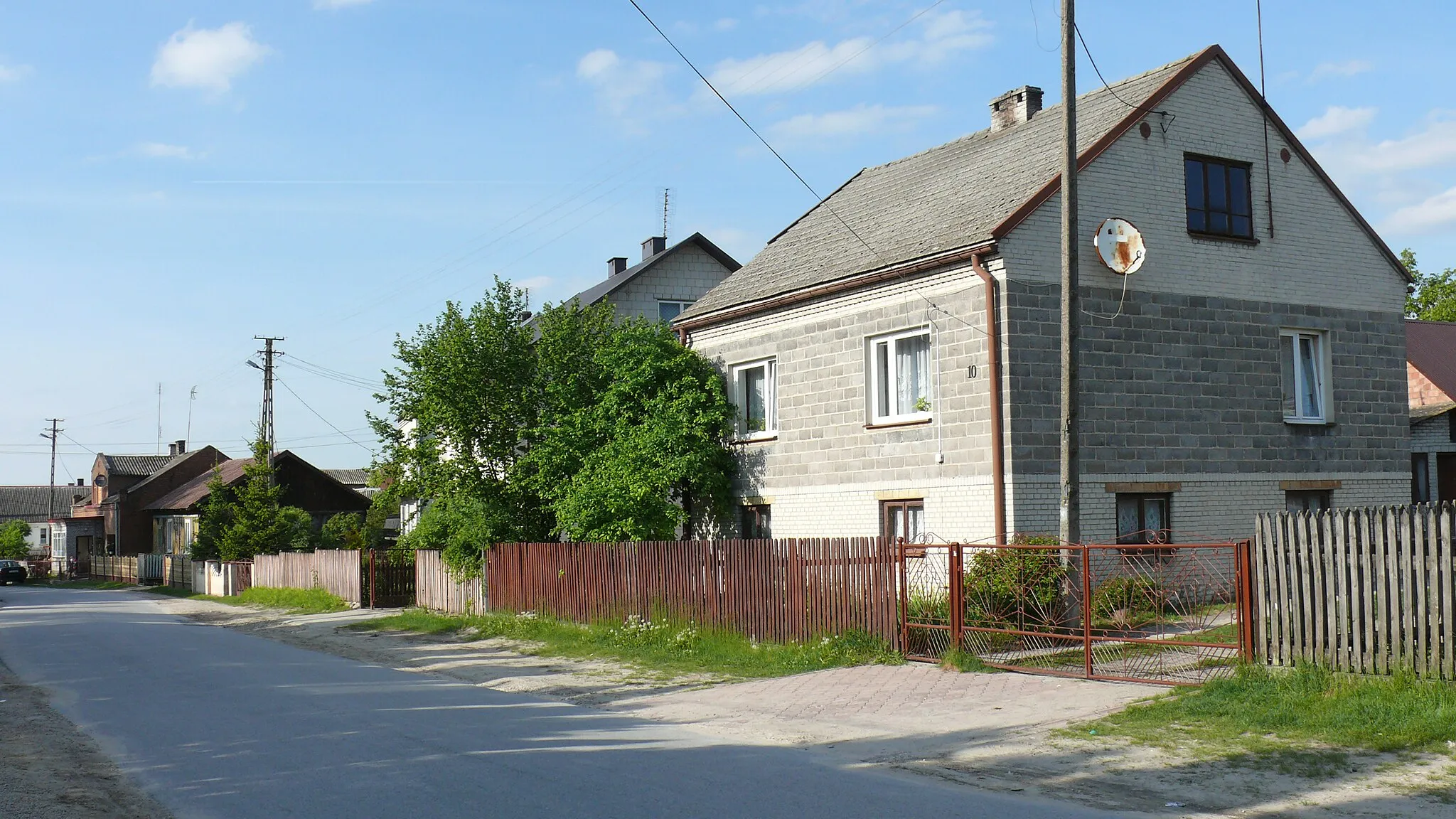Photo showing: Kozłów, Jędrzejów County - main street