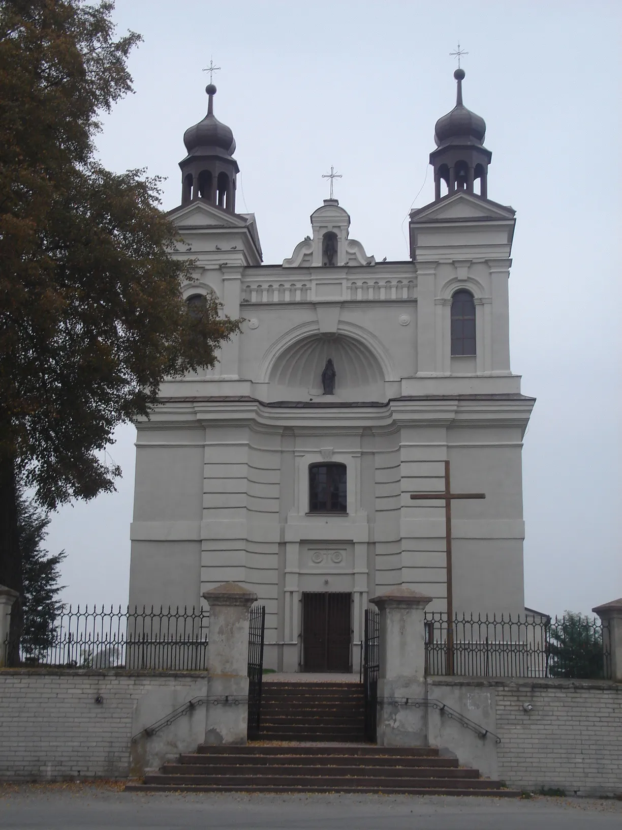 Photo showing: Kosciół pw. Nawiedzenia NMP w Koniecznie