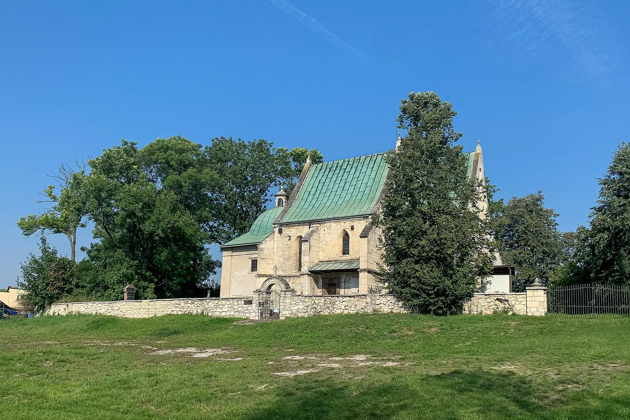 Photo showing: Church of Saint Lawrence in Gorysławice.