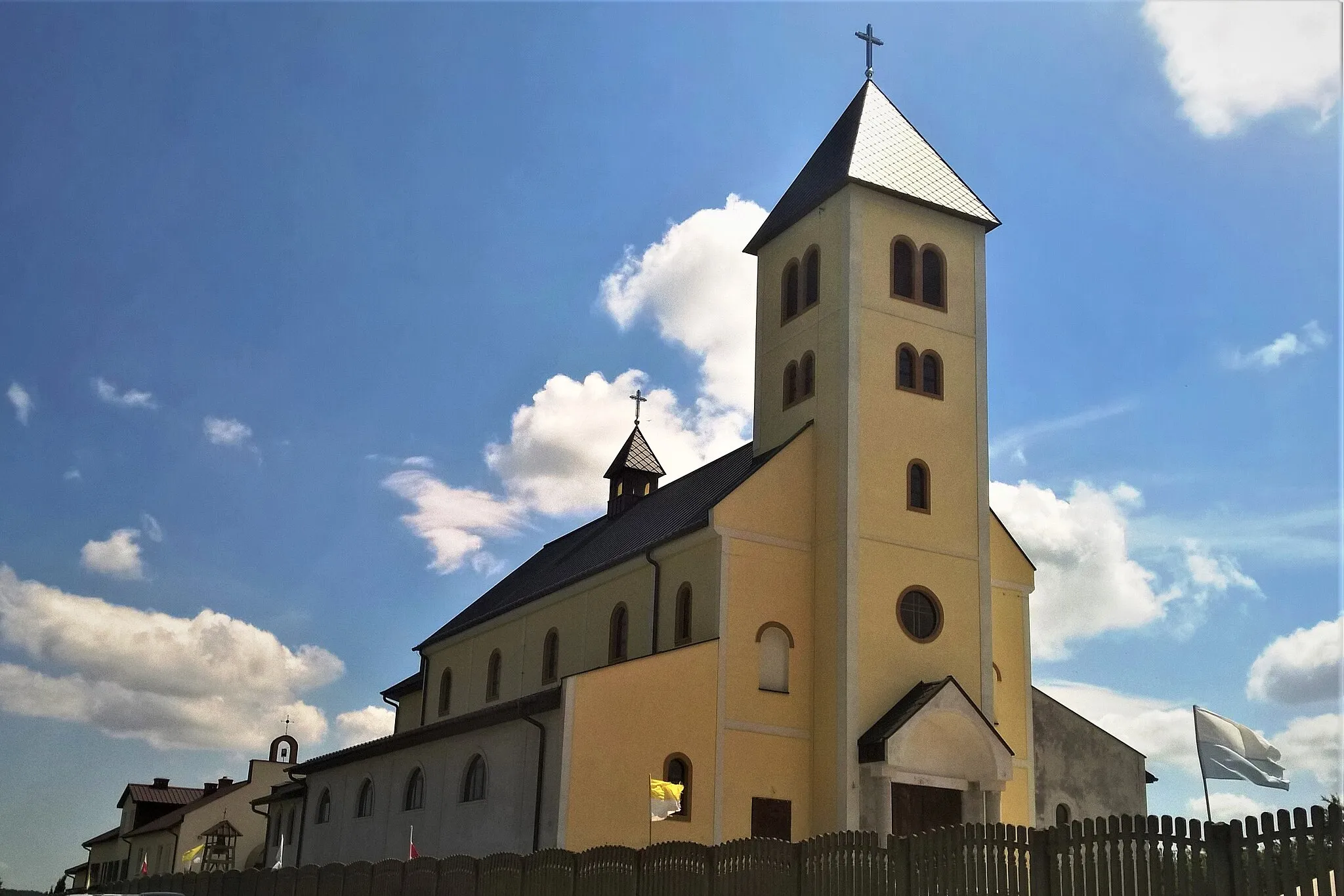 Photo showing: Kościół w Domaszowicach