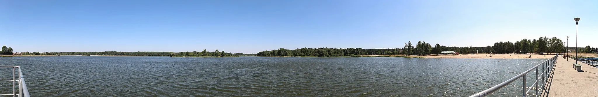 Photo showing: Borków Lake in Borków.