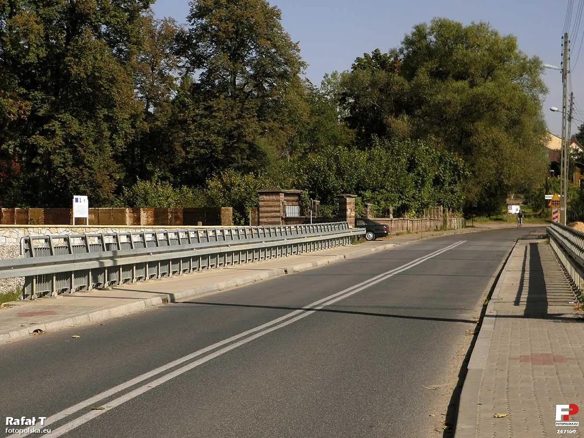 Photo showing: Ul. Kolejowa - most na Kamiennej.