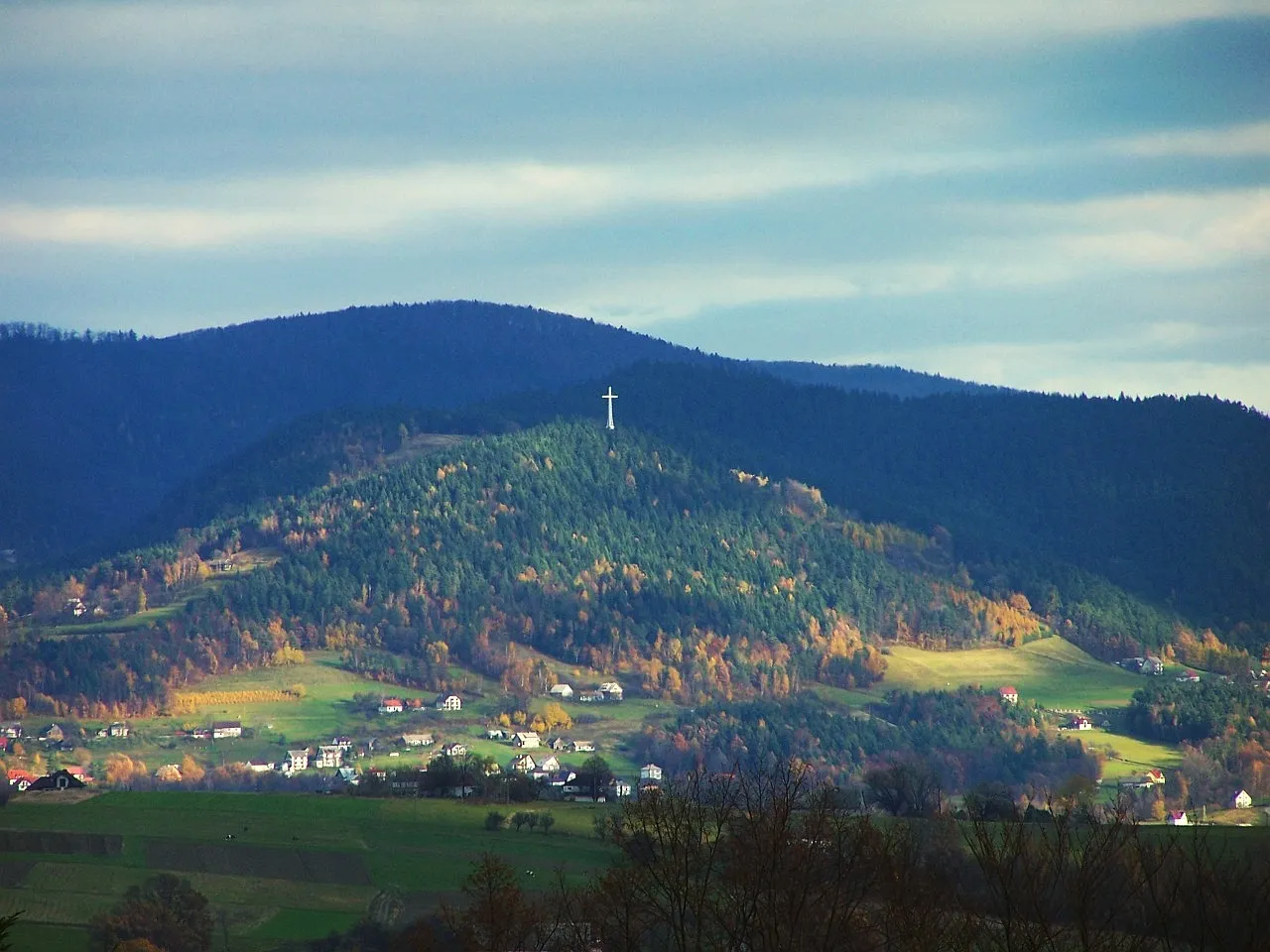 Photo showing: Łysa Góra - wzniesienie w południowo-zachodniej Polsce w Górach Kaczawskich (SudetyZachodnie) woj. dolnośląskie