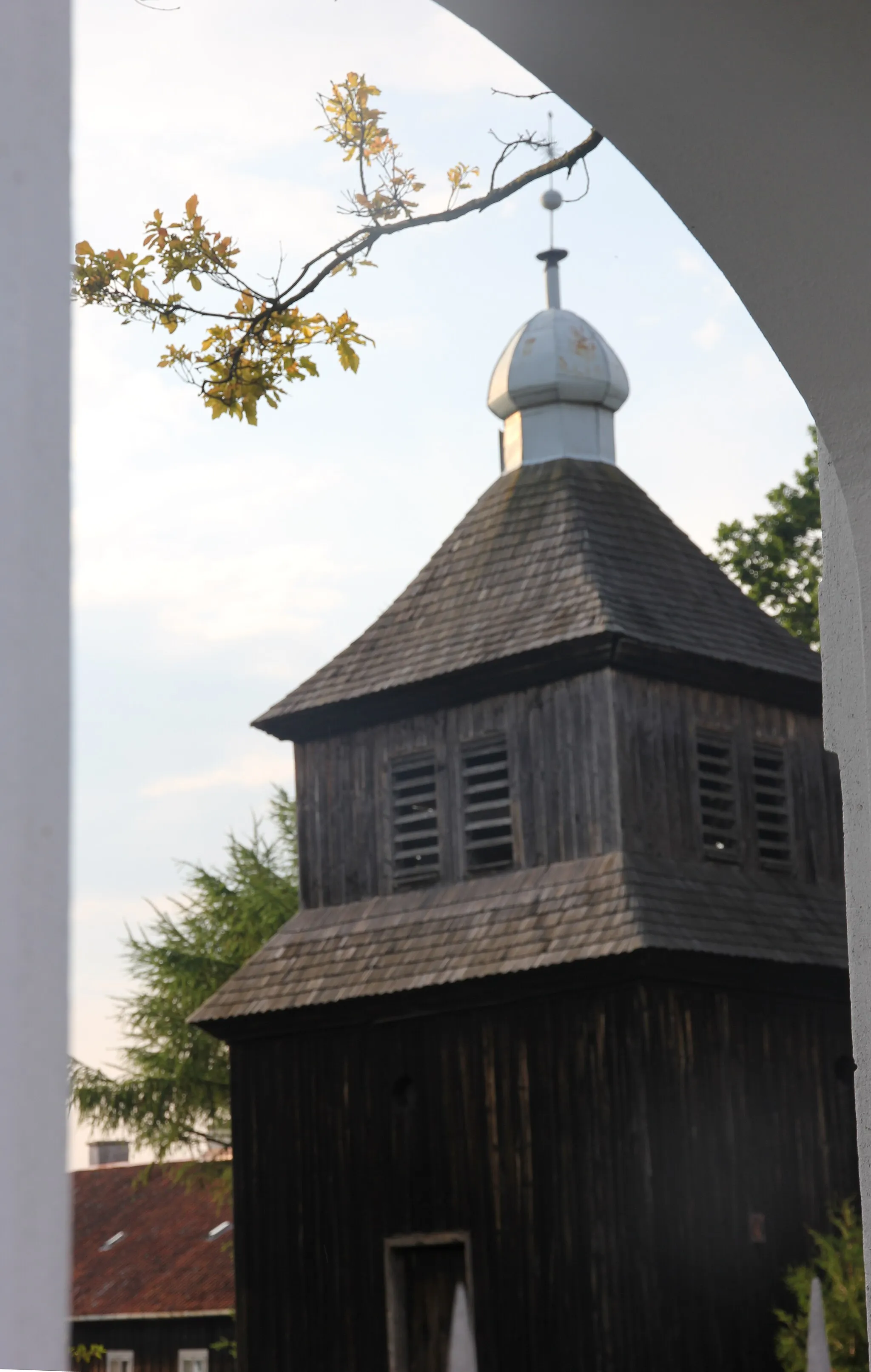 Photo showing: Przerośl, dzwonnica drewniana z 1790 r.