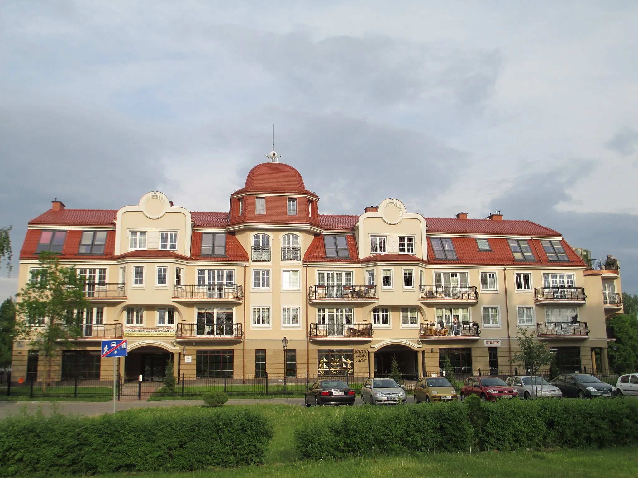 Photo showing: Ełk - Apartamentowiec Villa Park