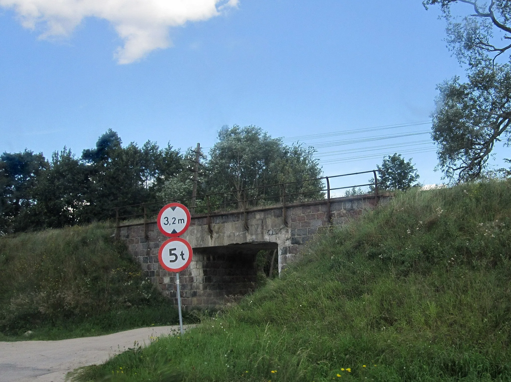 Photo showing: Zełwągi - railway bridge