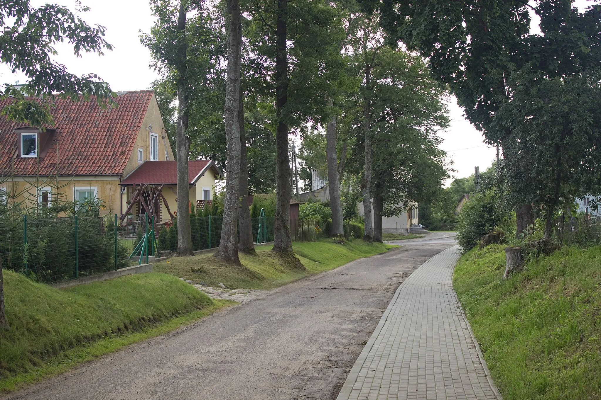 Photo showing: Street, Wojciechy, gmina Bartoszyce, powiat bartoszycki, Warmian-Masurian Voivodeship