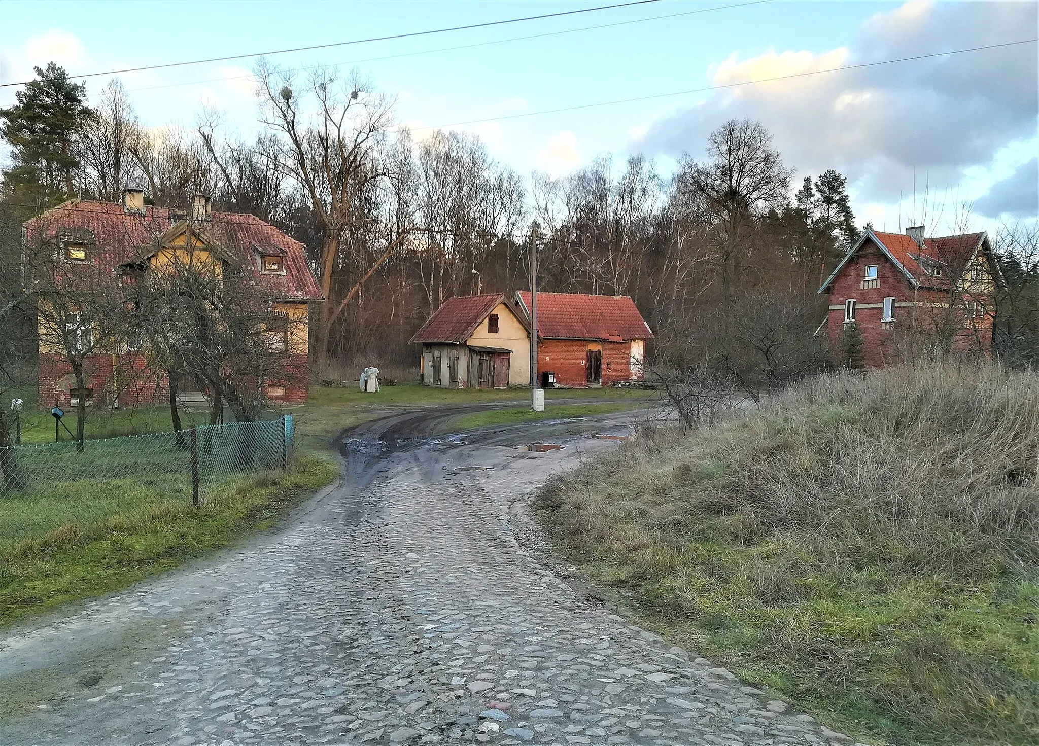 Photo showing: Przystanek Tuchlin na linii nr 223: Czerwonka - Mikołajki - Ełk.