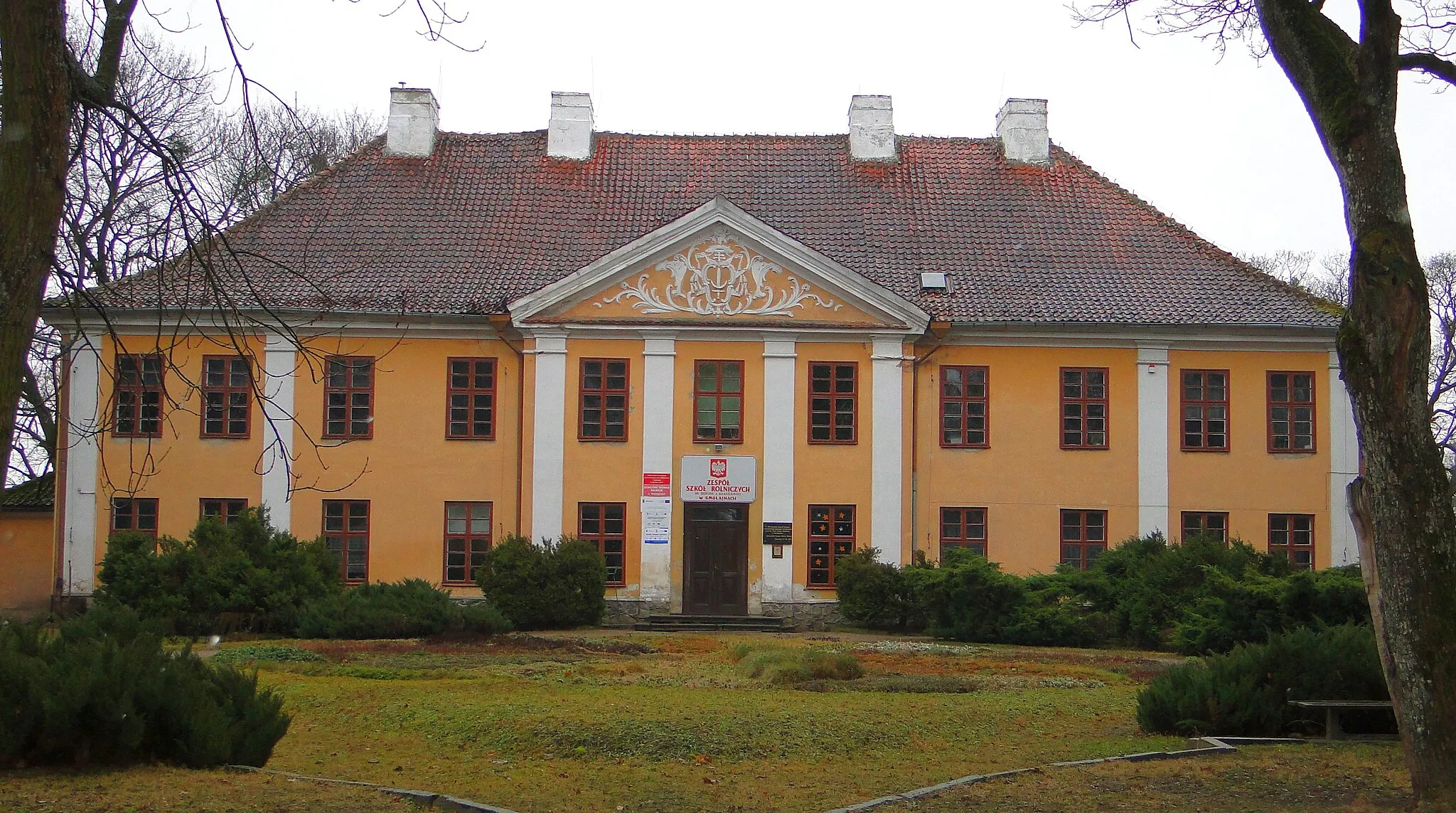 Photo showing: Pałac w Smolajnach
