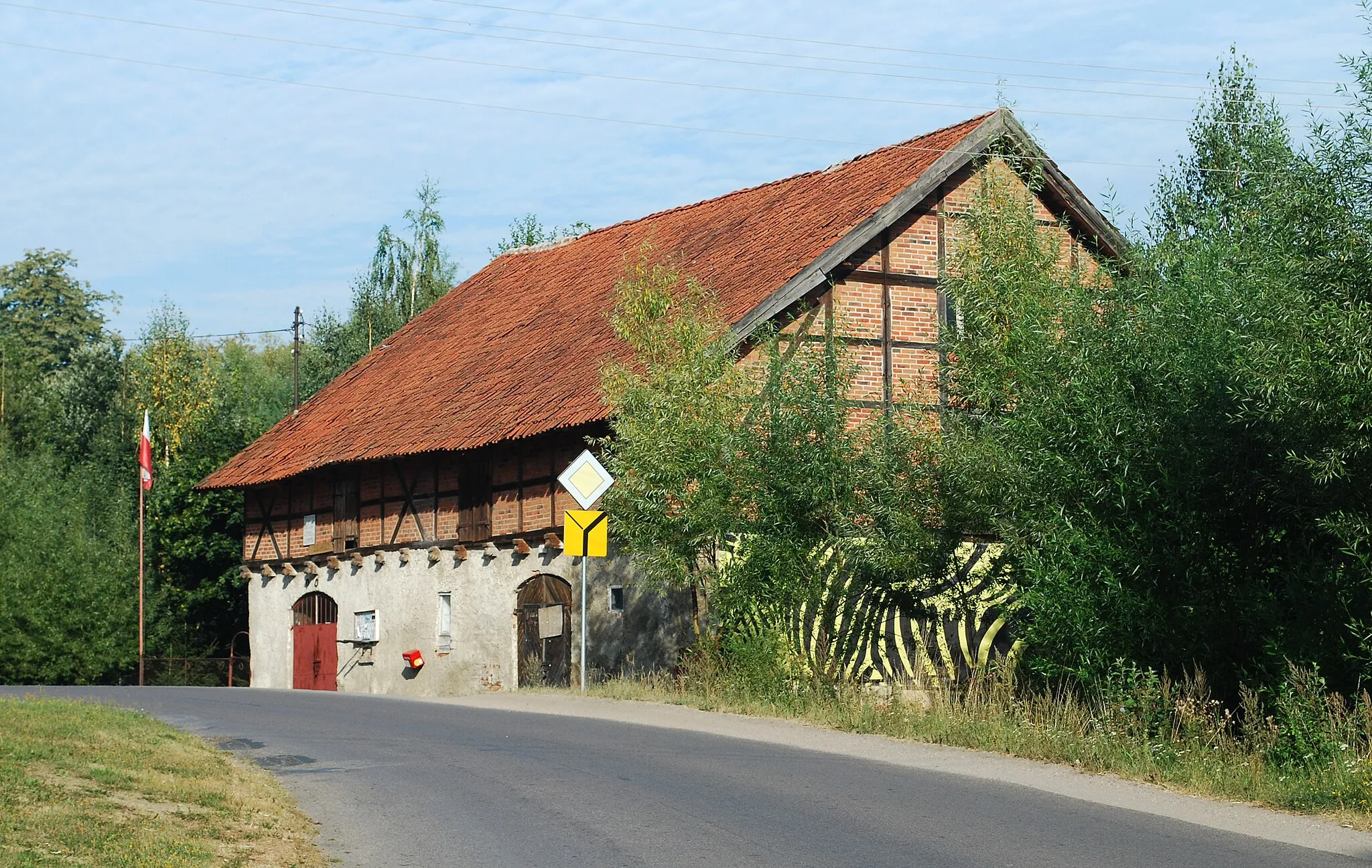 Photo showing: Sątopy - chałupa pod kościołem