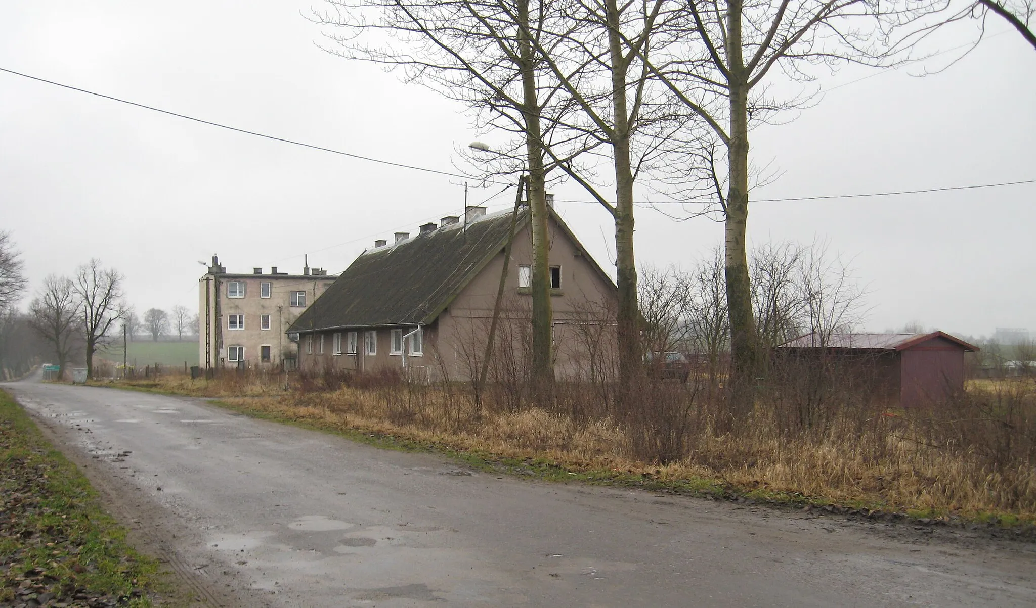 Photo showing: The village Kiemławki Wielkie in Poland

Camera location 54° 09′ 07″ N, 21° 19′ 58″ E View this and other nearby images on: OpenStreetMap 54.151944;   21.332778