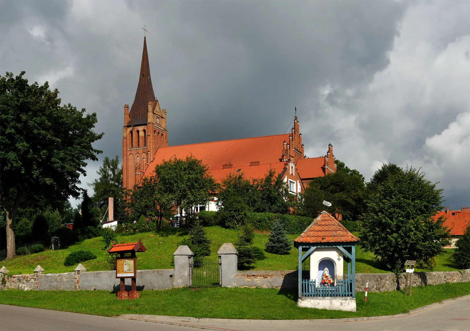 Photo showing: kościół św. Katarzyny
Brąswałd		45, Dywity