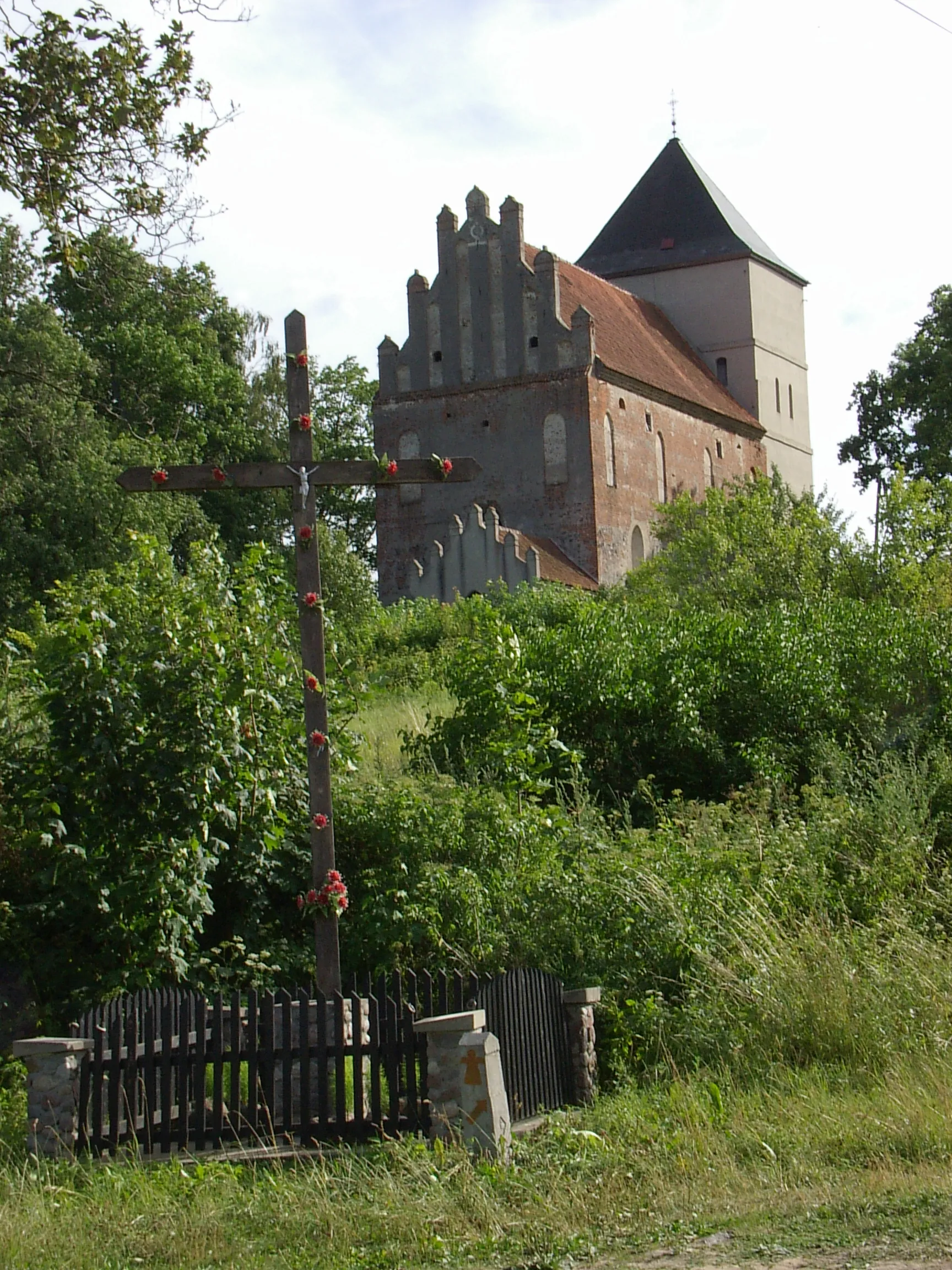Photo showing: Pokrzyżacki kościół w Bezławkach.

After-Teutonic Knights church in Bezławki.
