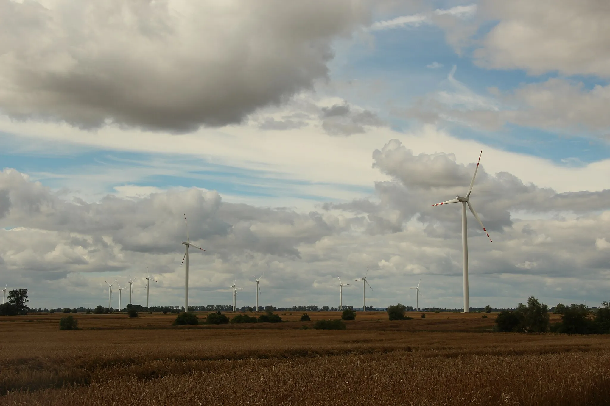 Photo showing: Wind farm in Szymankowo (Pomeranian Voivodeship, Poland)