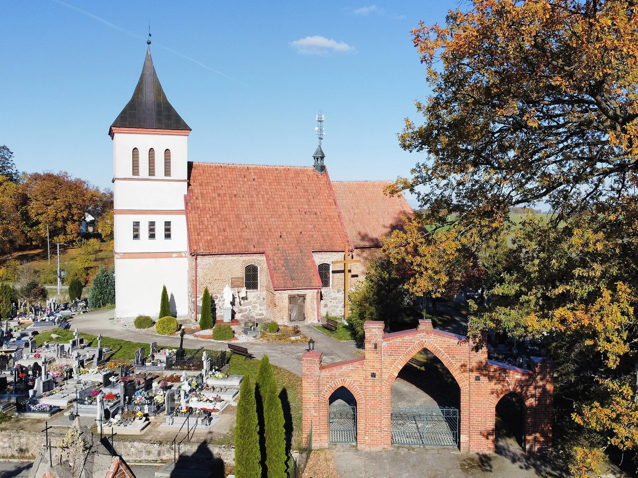 Photo showing: Kościół w Straszewie w województwie pomorskim.