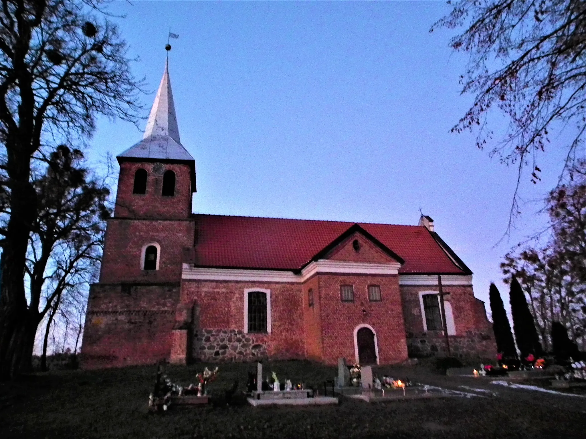 Photo showing: Kościół św. Piotra i Pawła w Starym Mieście w gm. Stary Dzierzgoń.