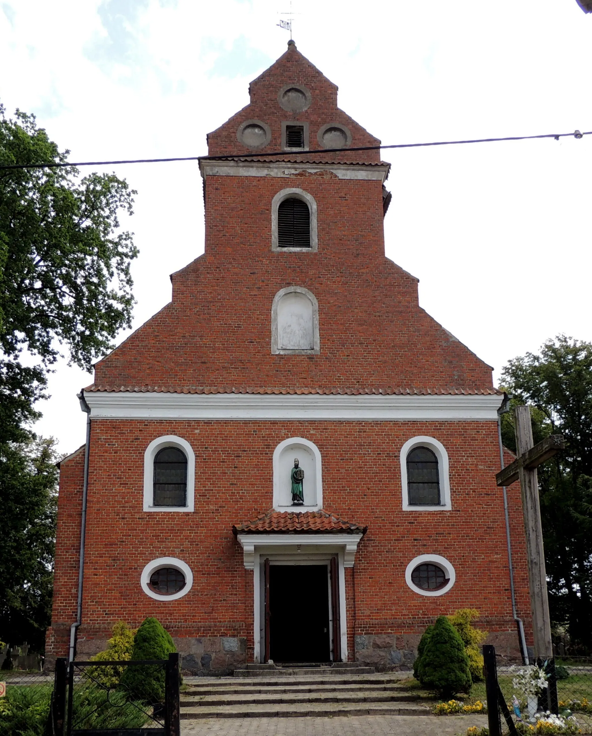 Photo showing: Chruściel - kościół parafialny p.w. Śwíętej Trójcy, 1719-1721