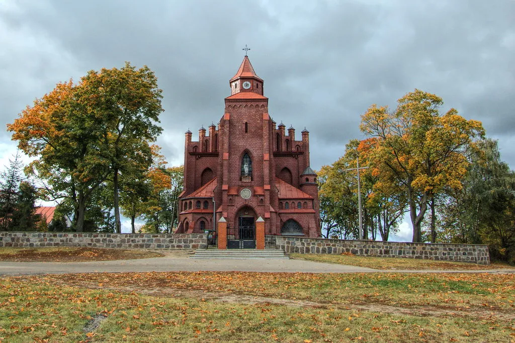 Photo showing: Wyszyny Kościelne, kościół par. pw. Matki Boskiej Różańcowej, XIX/XX