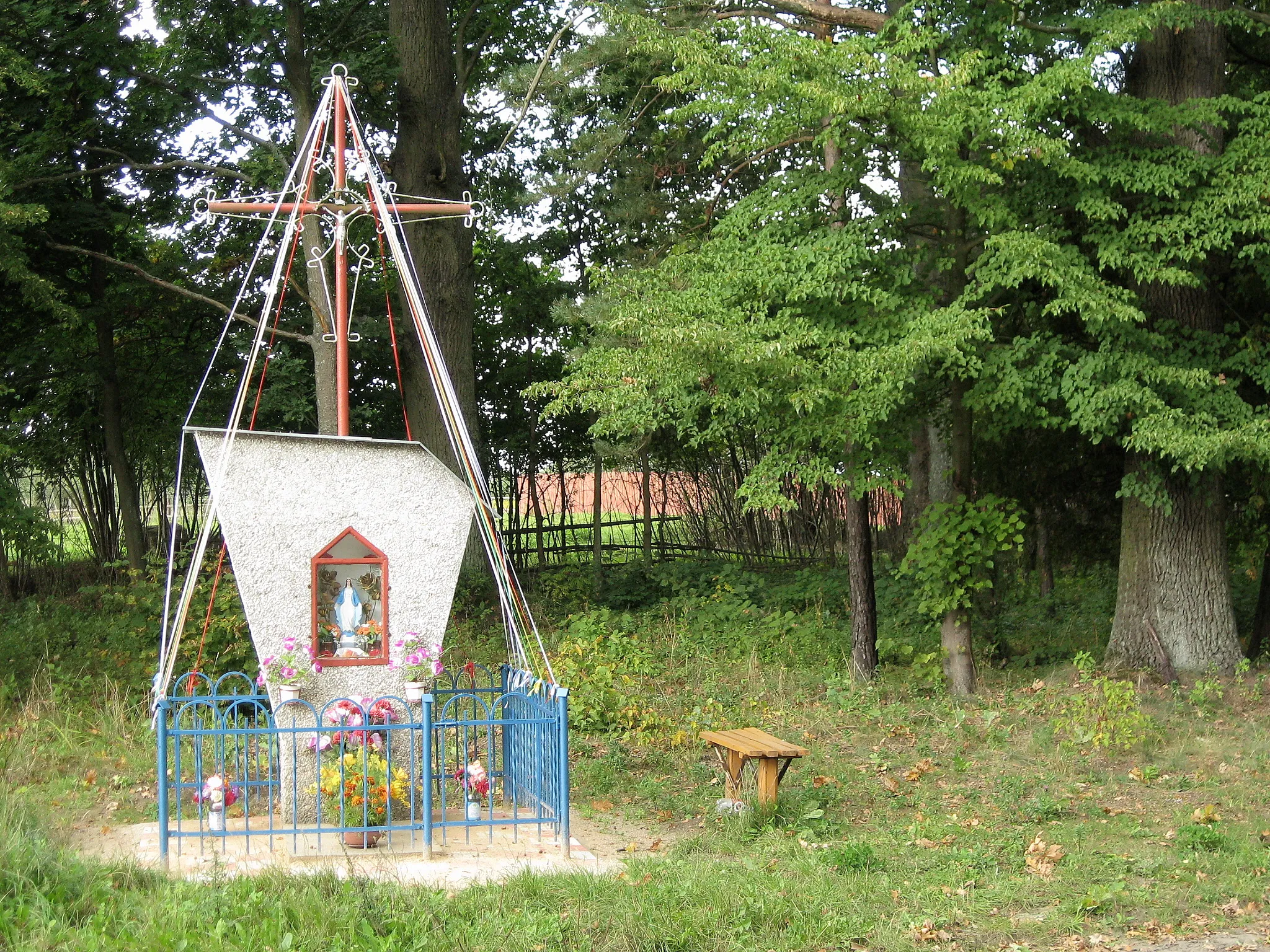 Photo showing: Kapliczka w miejscowości Siódmak (powiat Szczytno)