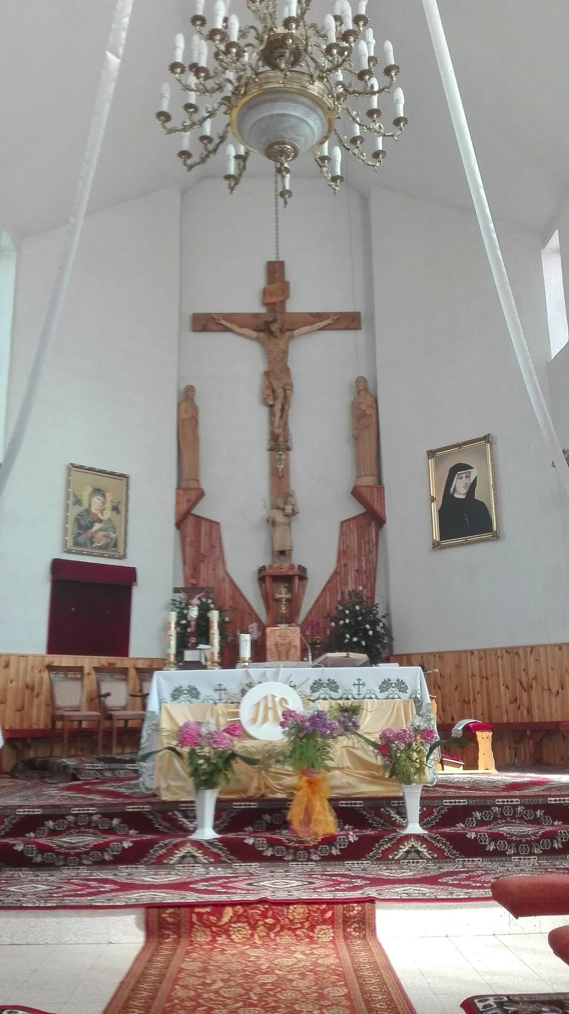 Photo showing: Church of Divine Mercy in Krukowo, Przasnysz country, Poland - main altar