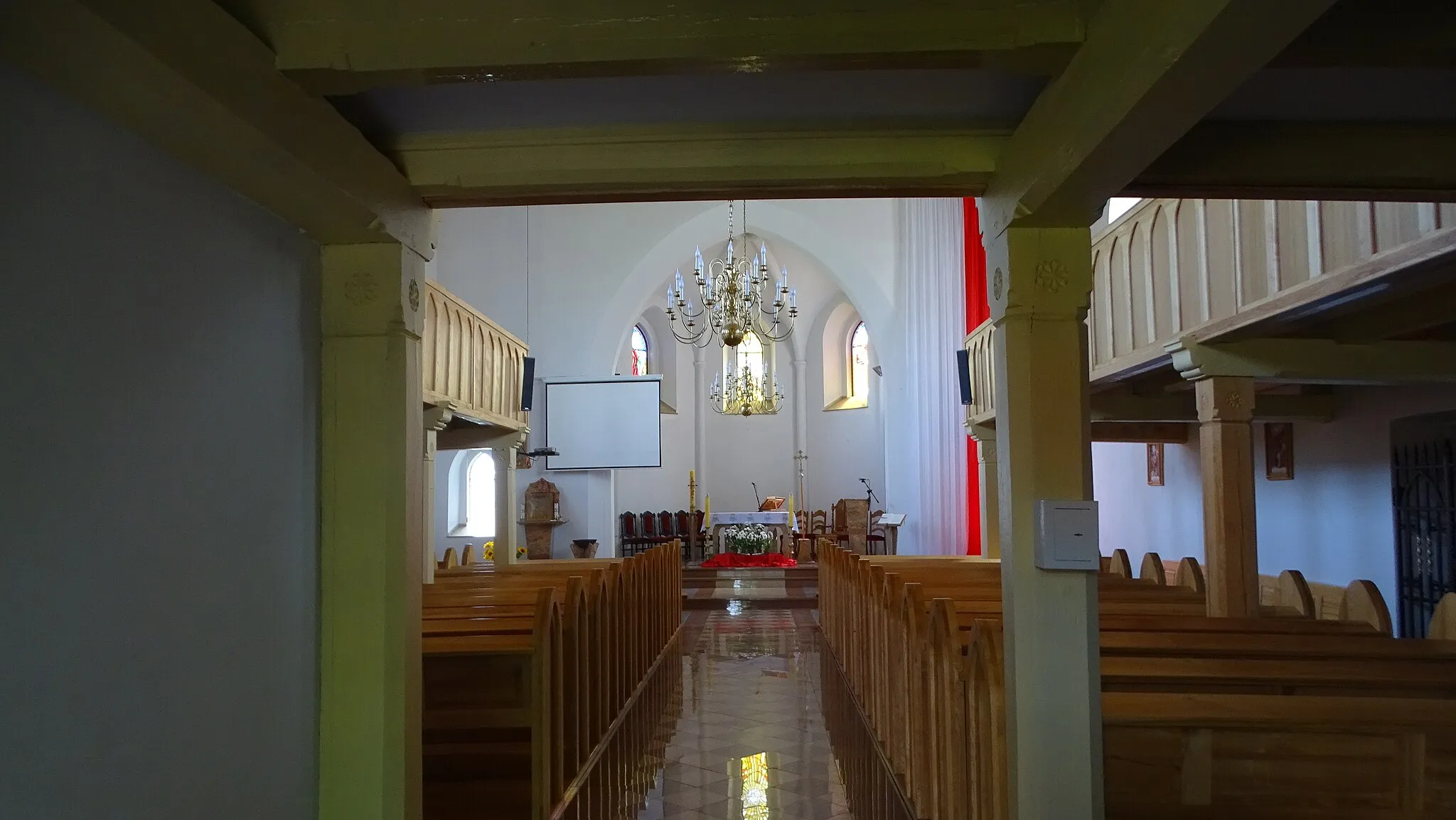 Photo showing: Kościół parafialny św. Jana Pawła II w Burkacie