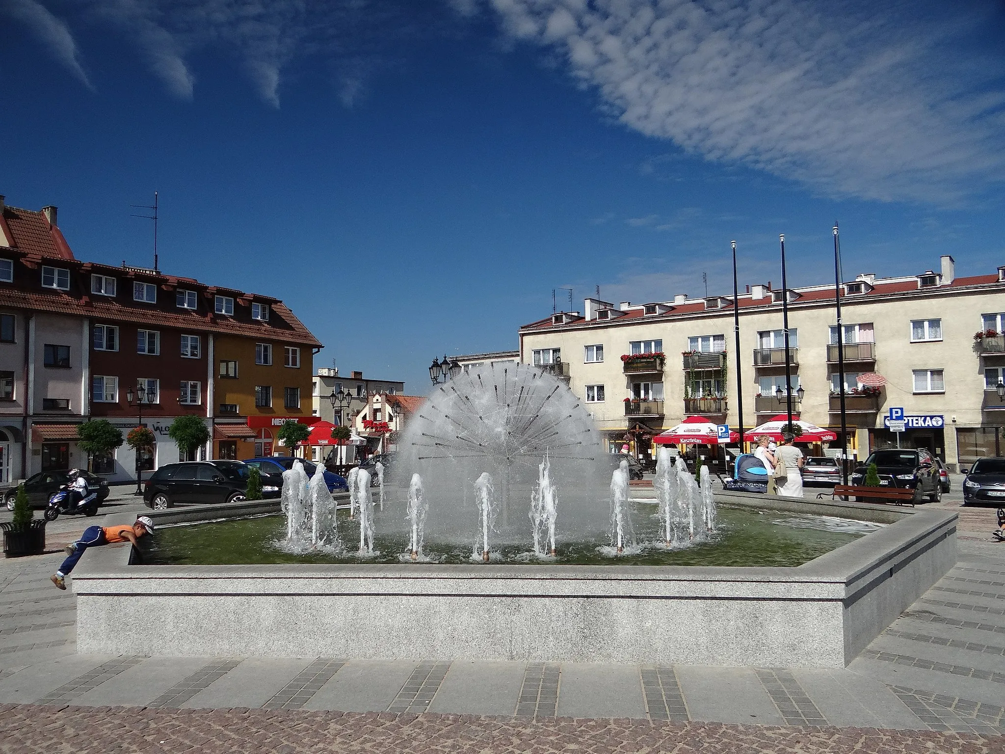 Photo showing: Fontanna na rynku w Lubawie