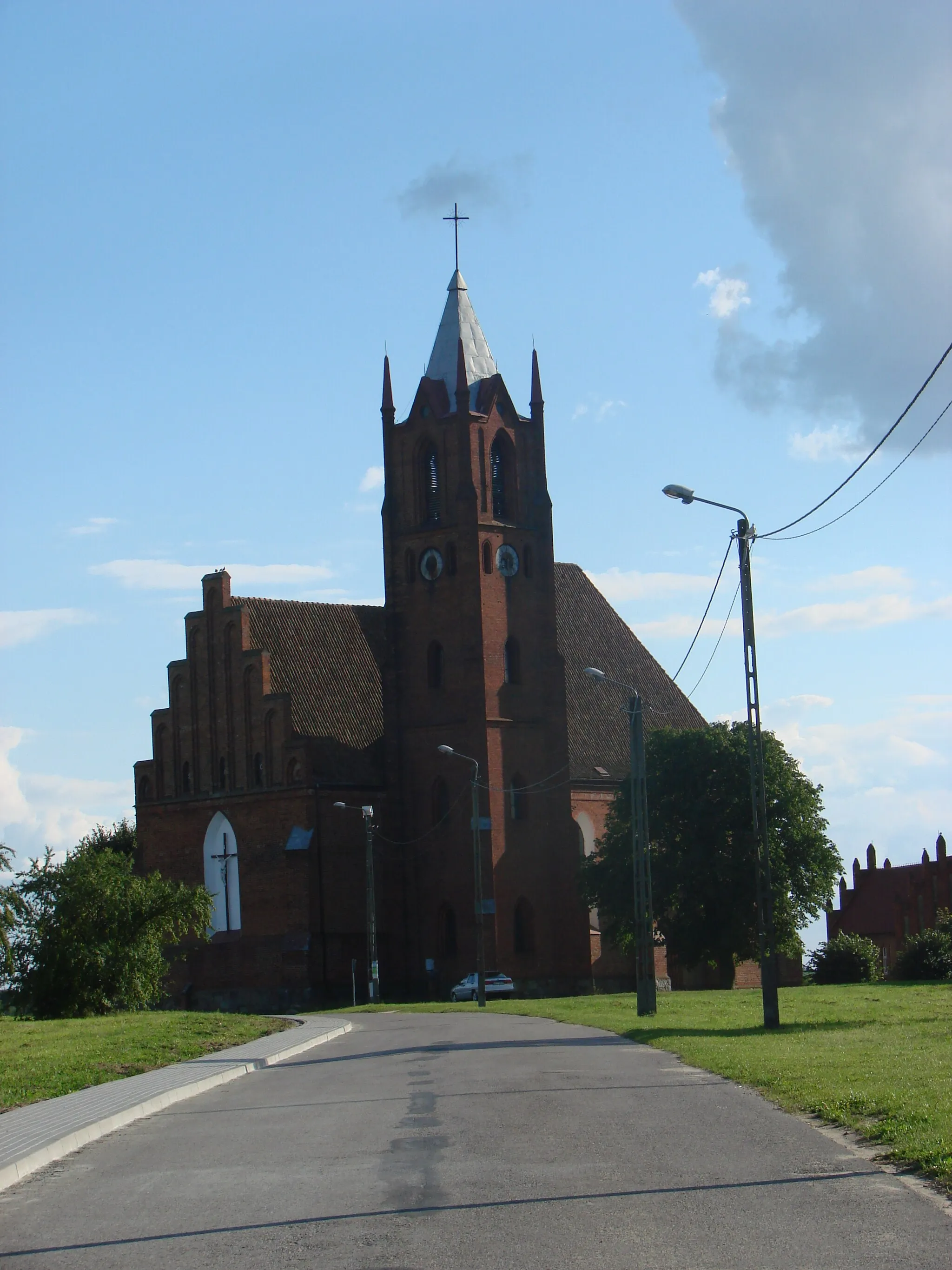 Photo showing: Kisielice, kościół par. p.w. Matki Boskiej Królowej Świata, 1 poł. XIV, 1856-1857, 1959