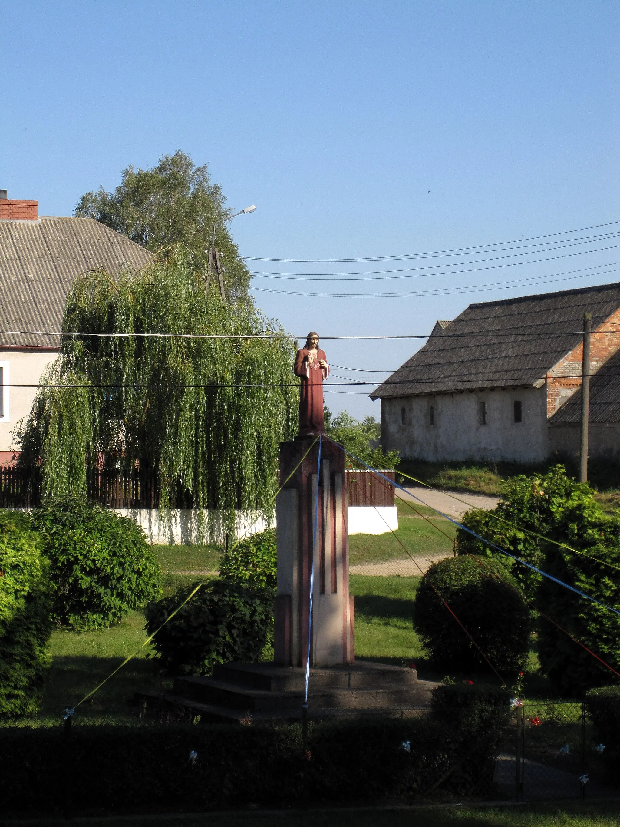 Photo showing: Figure near Lawrence church in Kiełpiny