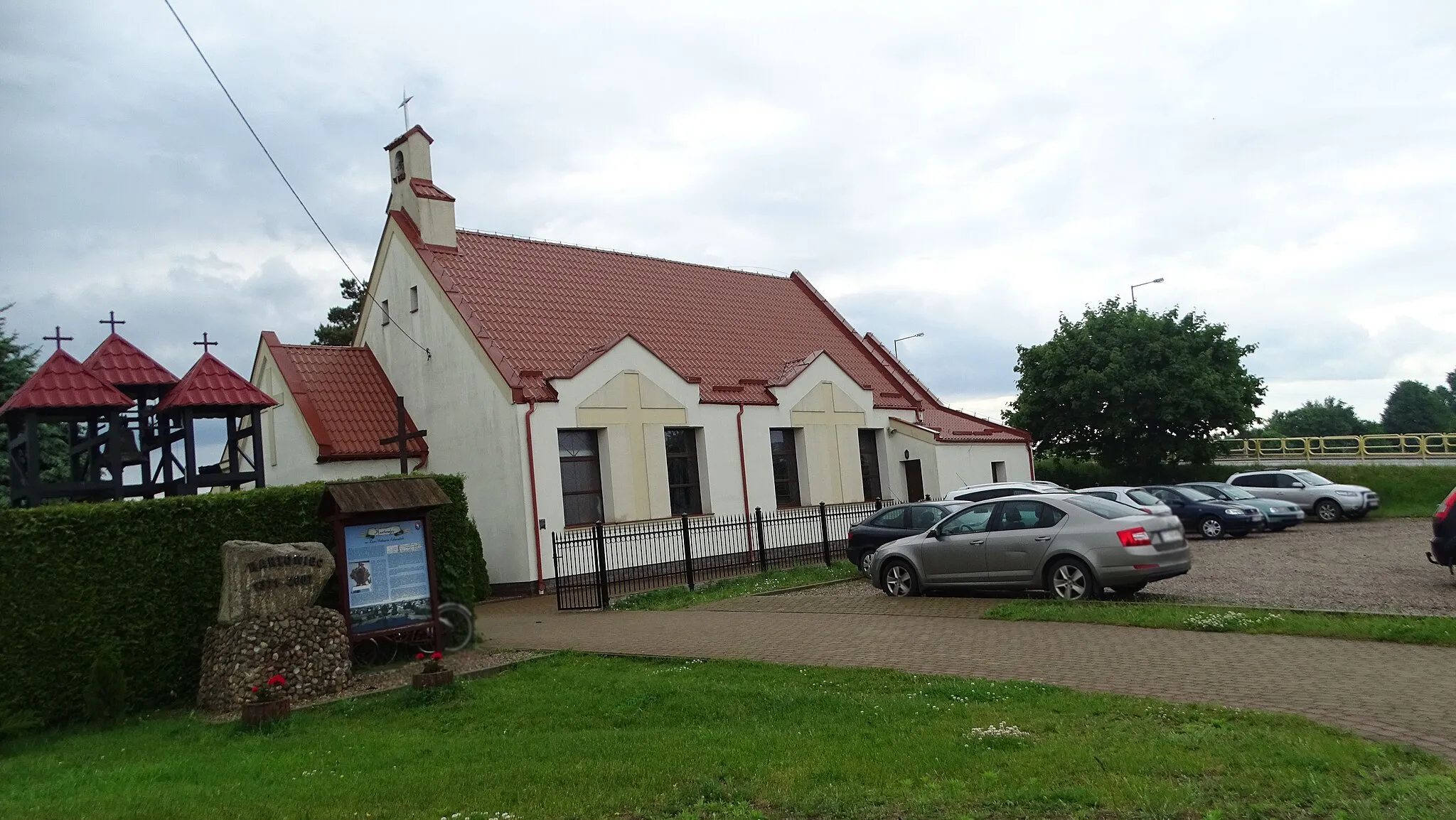 Photo showing: Kościół parafialny Podwyższenia Krzyża Świętego w Hartowcu