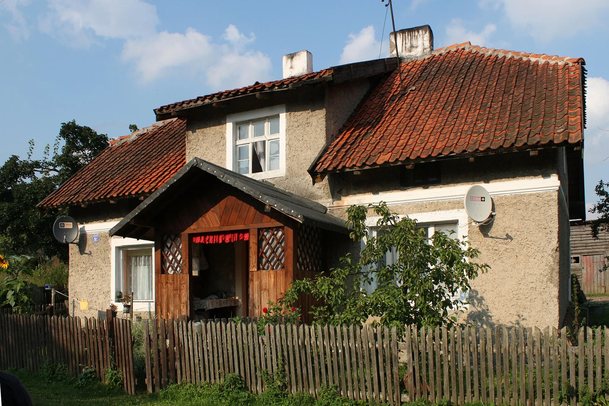 Photo showing: Building in Jeleniowo.