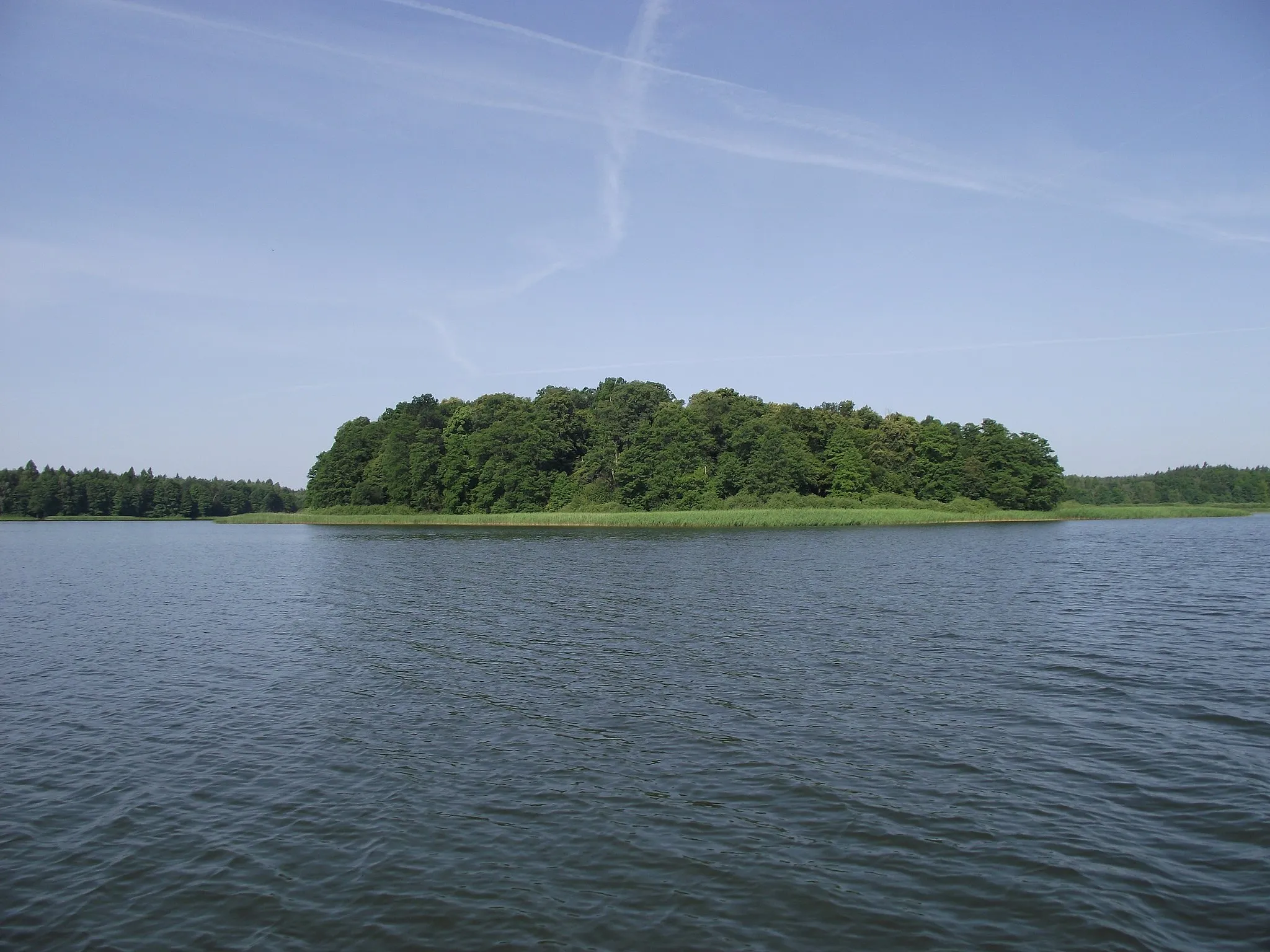 Photo showing: Дрвенцке - озеро в системе Мазурских озёр