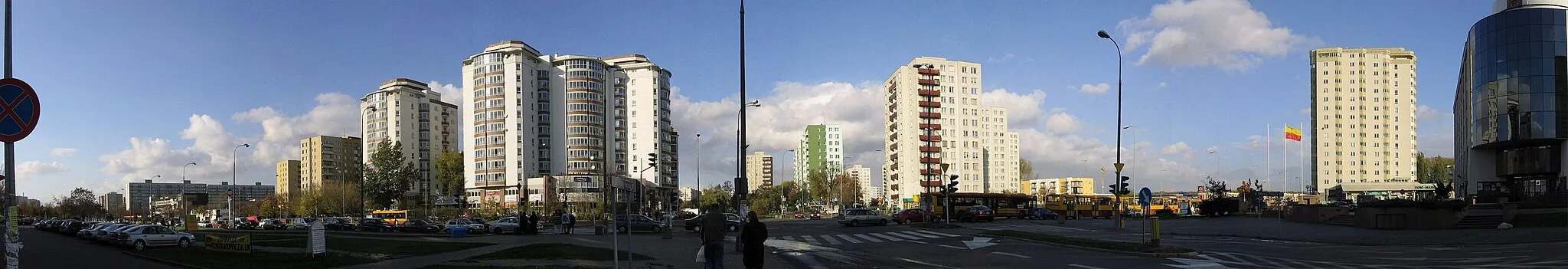 Photo showing: Bródno, Targówek, Warszawa - skrzyżowanie ulic Kondratowicza i Malborskiej