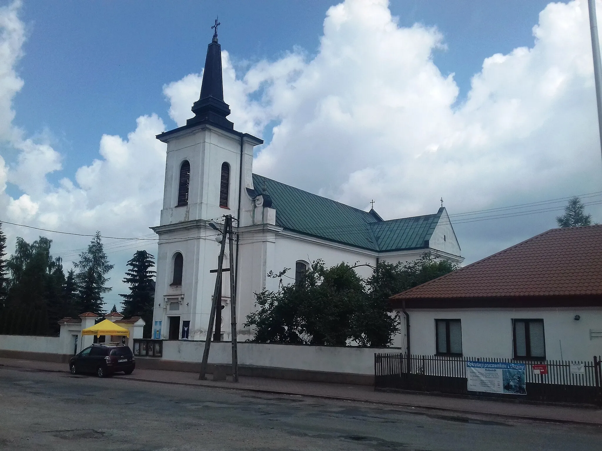 Photo showing: Belsk Duży (gm. Belsk Duży, pow. Grójec) - kościół Św. Trójcy