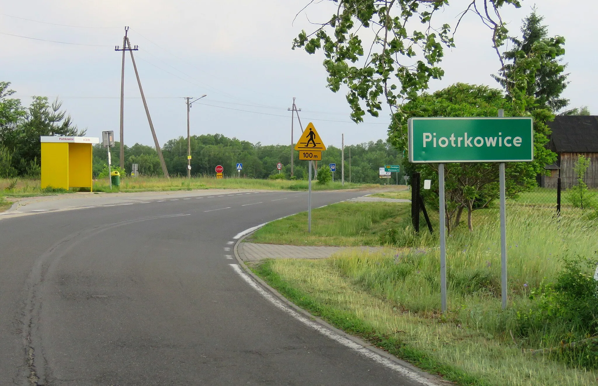 Photo showing: Piotrkowice