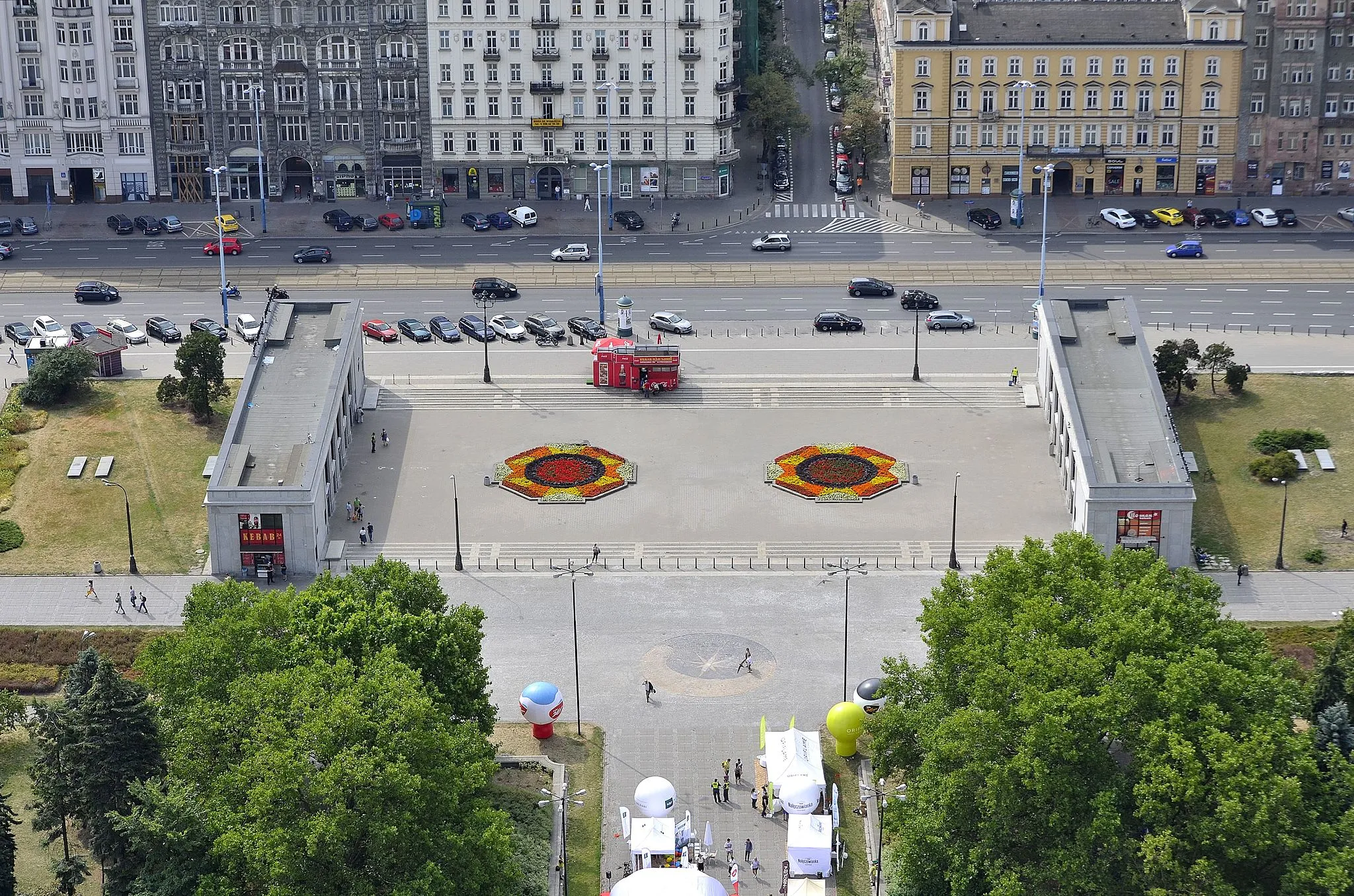 Photo showing: Warszawa Śródmieście railway station viewed from the Palace of Culture and Science