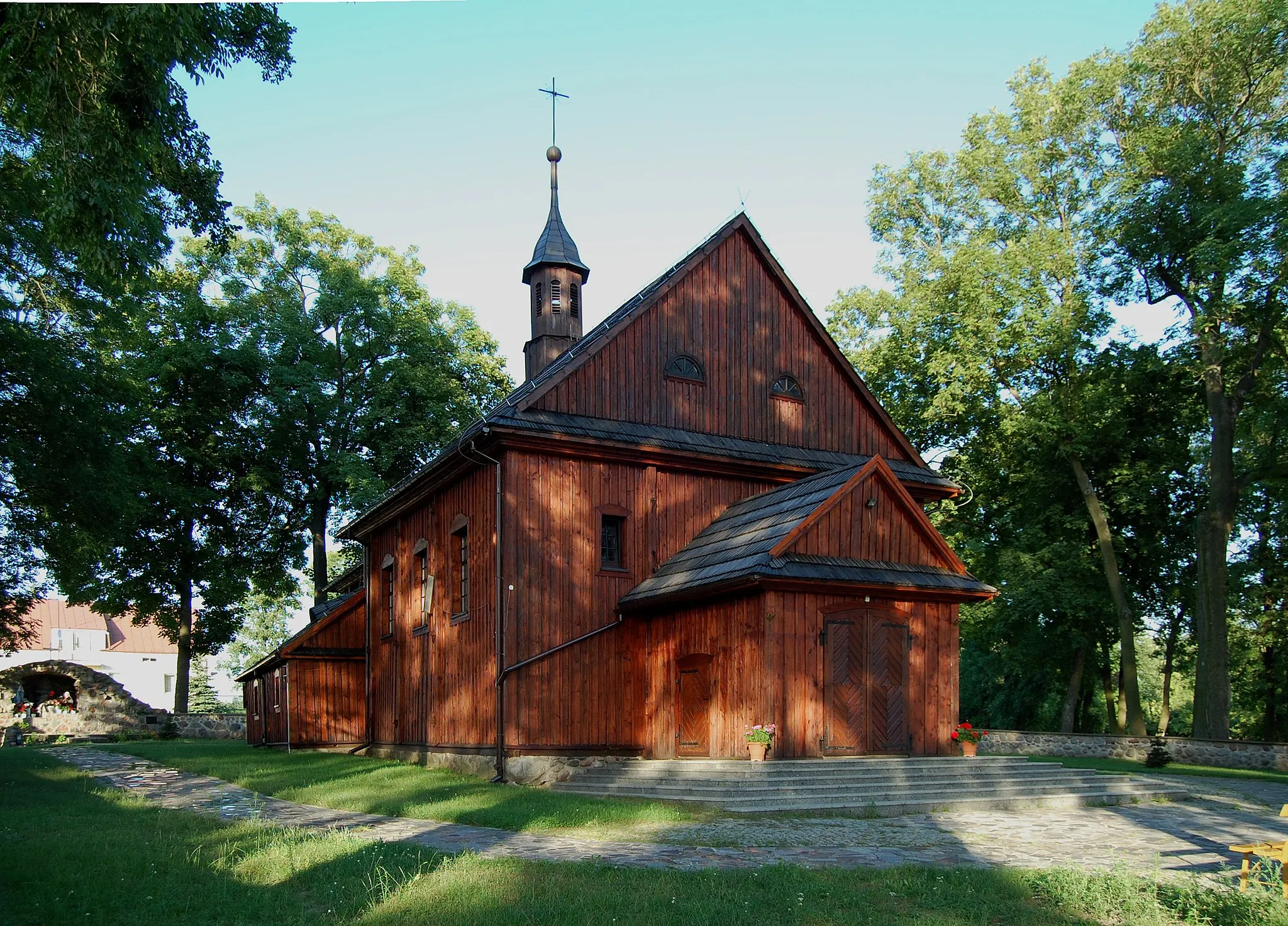 Photo showing: Church in Zwola Poduchowna, Masovian Voivodeship, Poland.