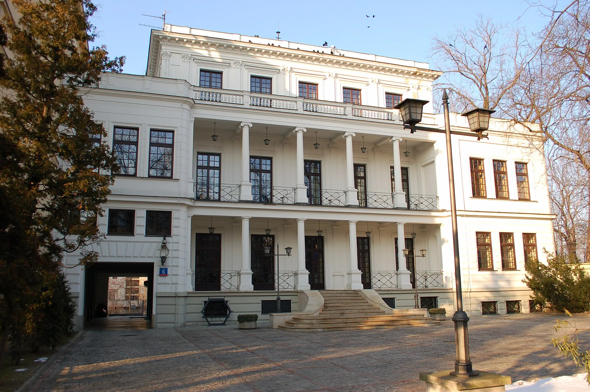 Photo showing: Przeździecki palace in Foksal street in Warsaw