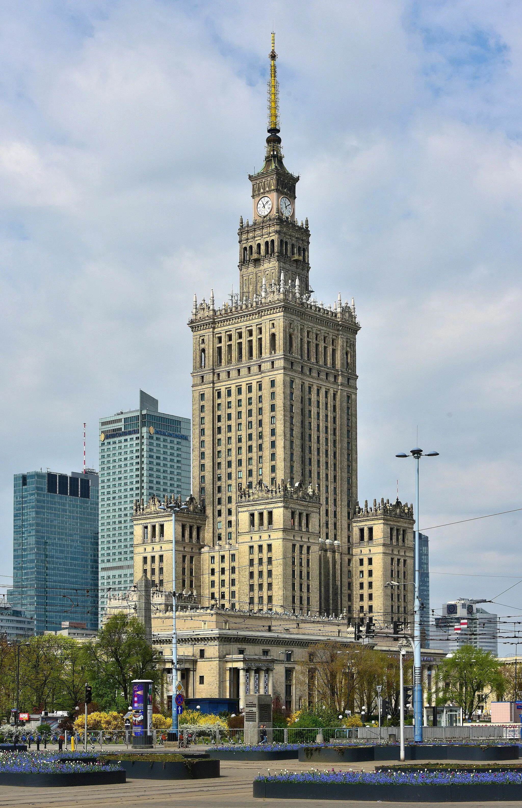 Photo showing: Pałac Kultury i Nauki od strony ronda Romana Dmowskiego