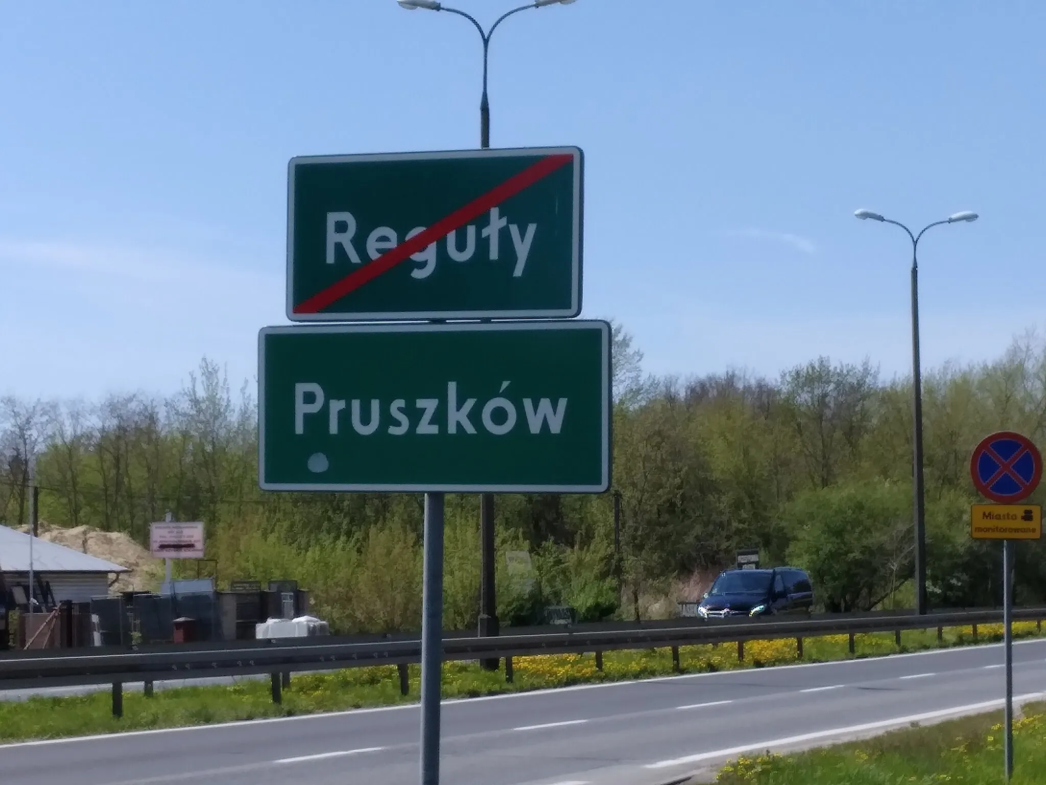 Photo showing: Gdzie kończą się Reguły, zaczyna się Pruszków