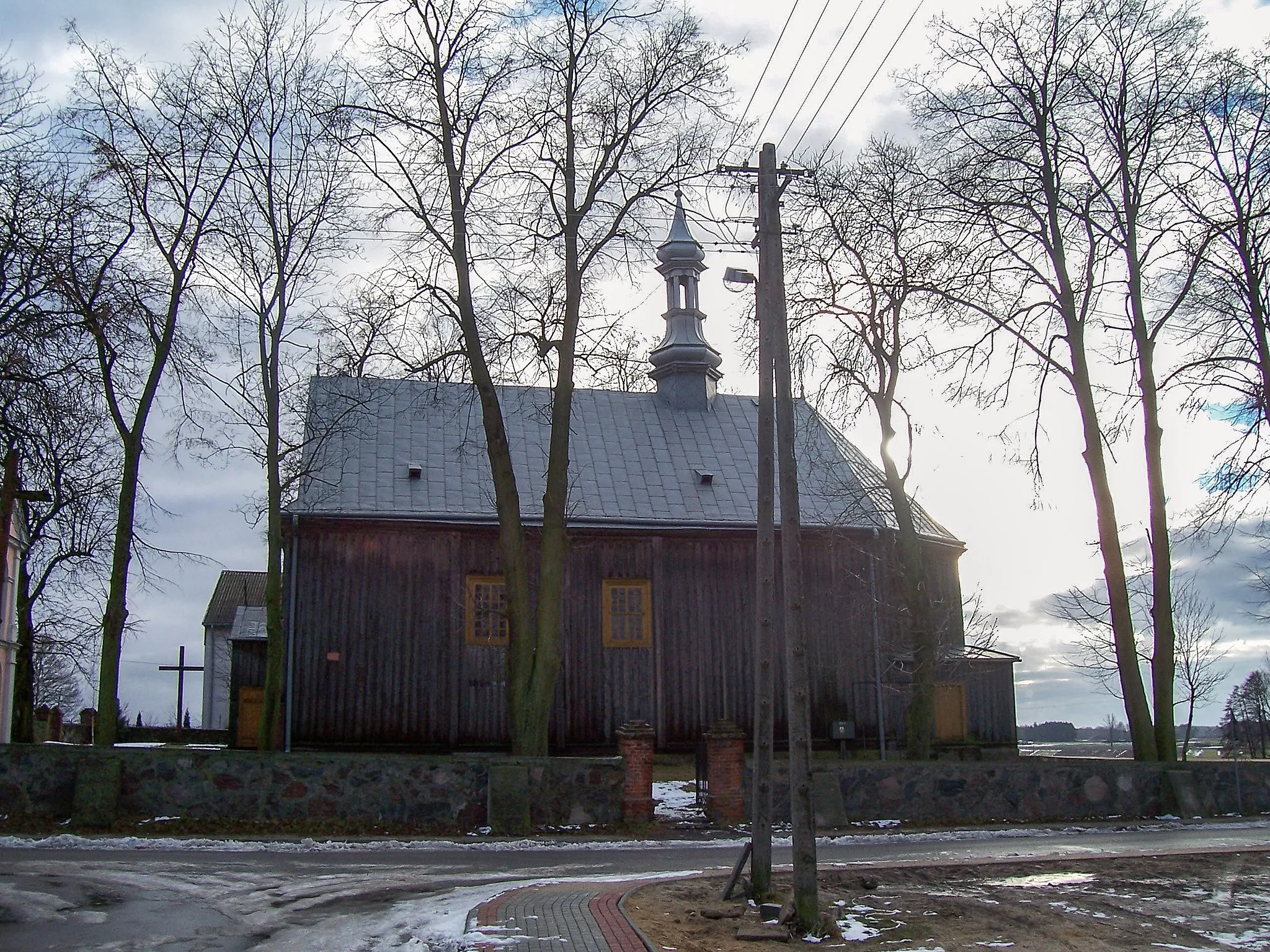 Photo showing: Rozbity Kamień - kościół parafialny p.w. Świętej Trójcy, drewn., 1777, XIX, XX w. (zabytek nr 424)