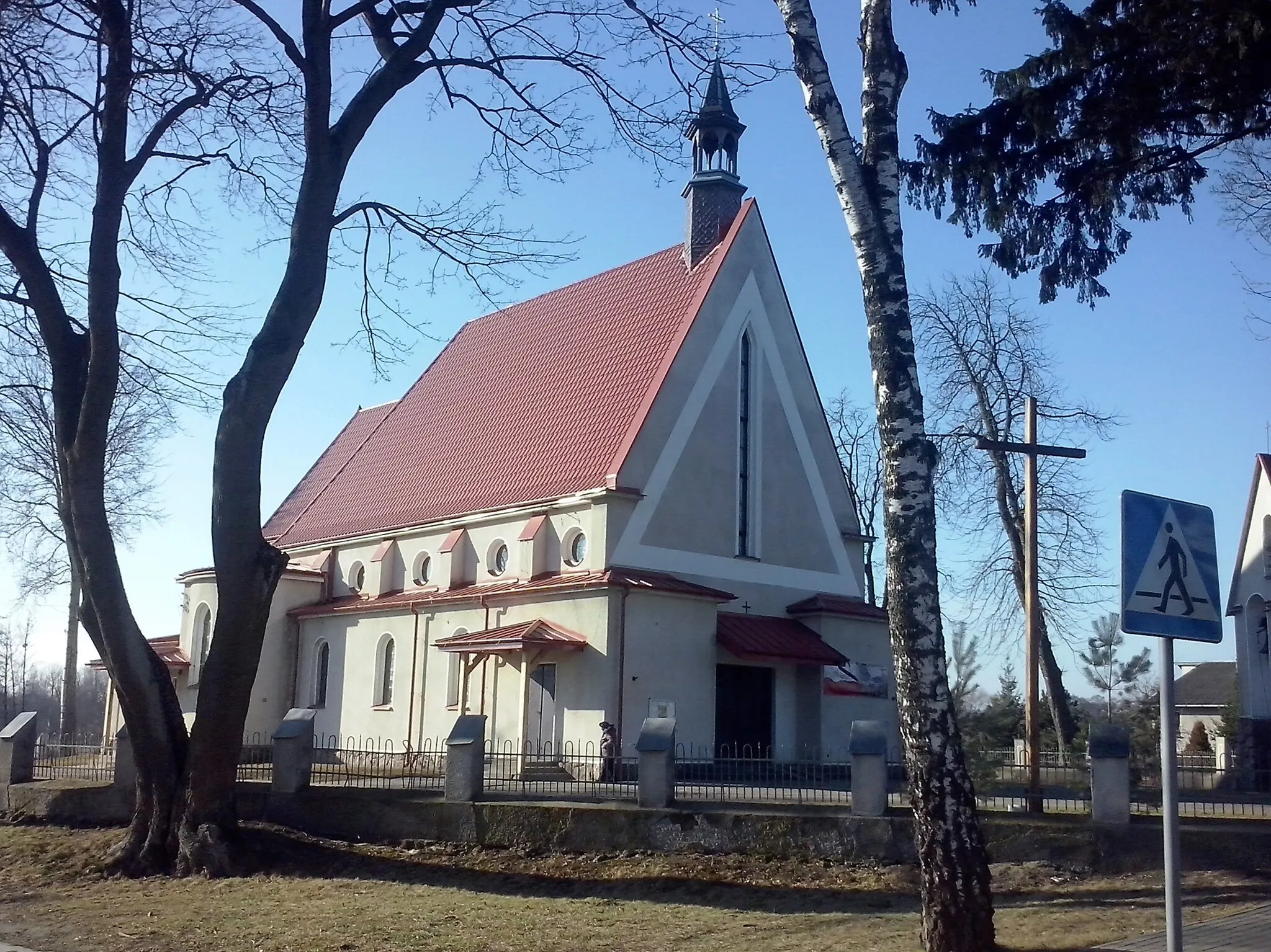 Photo showing: Kamienica (gm. Załuski, pow. Płońsk) - kościół Opatrzności Bożej