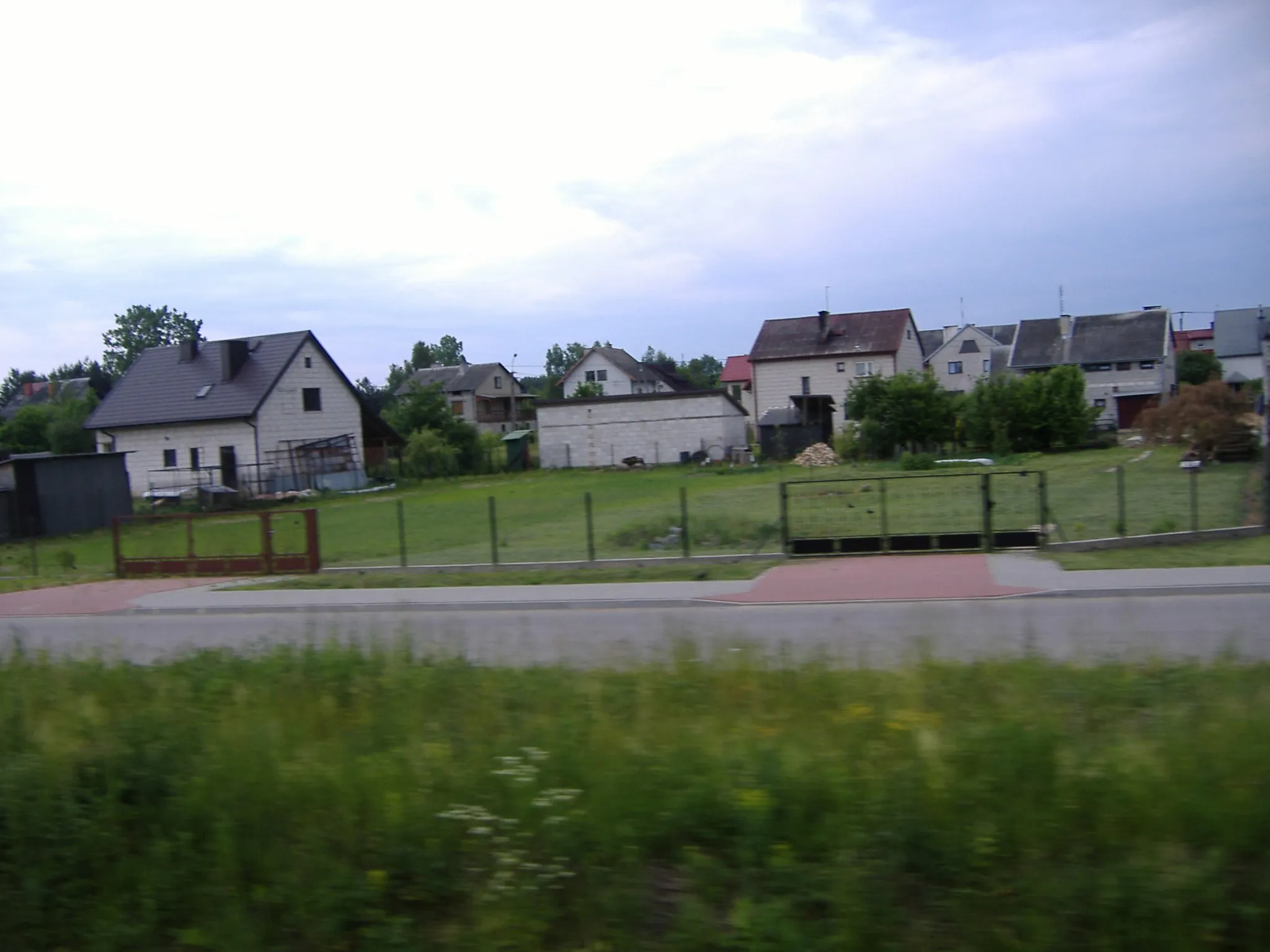 Photo showing: Wieś Grodzisk, okolice stacji Grodziszcze Mazowieckie.